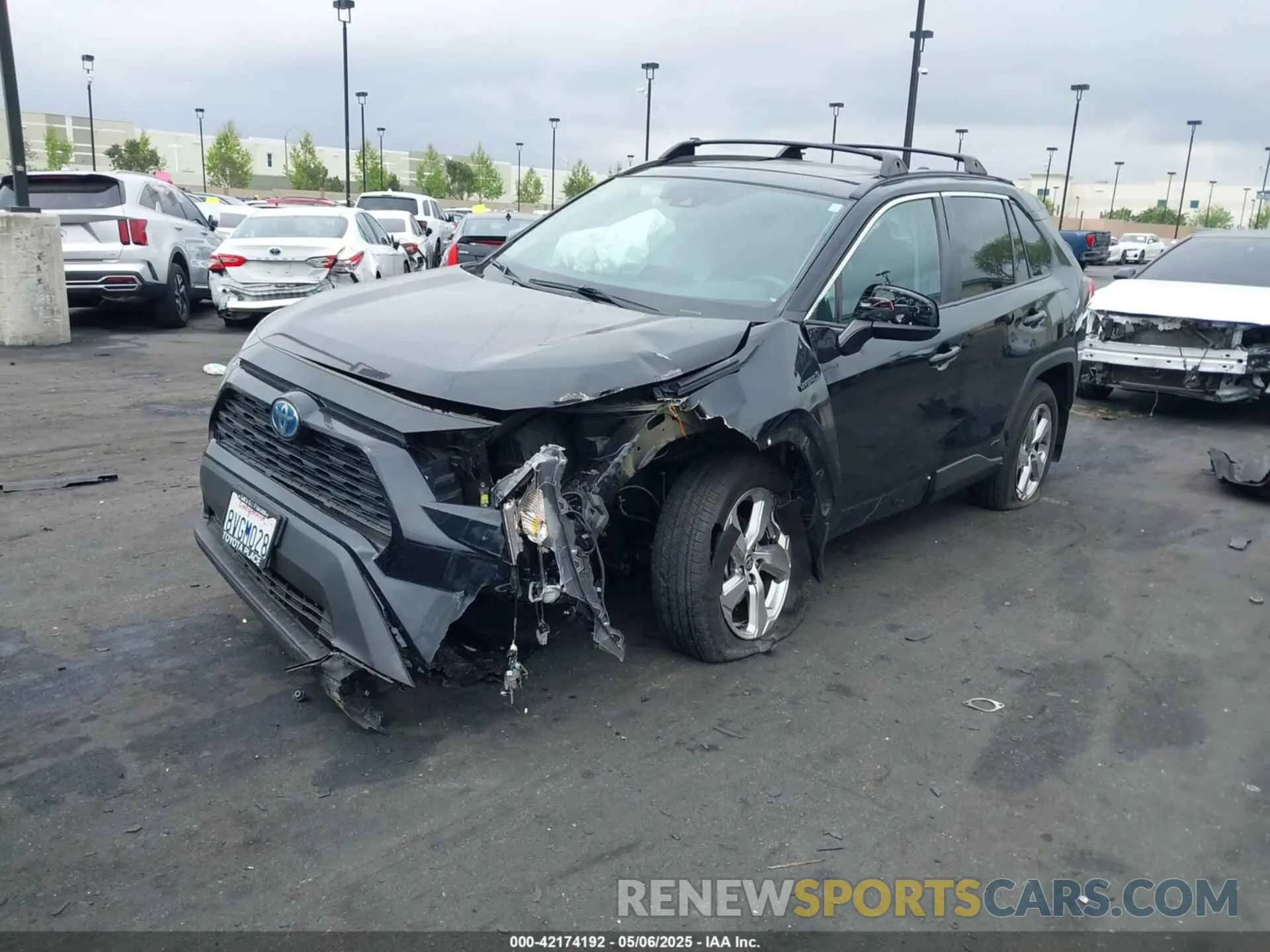 6 Photograph of a damaged car 4T3B6RFV5MU031406 TOYOTA RAV4 HYBRID 2021