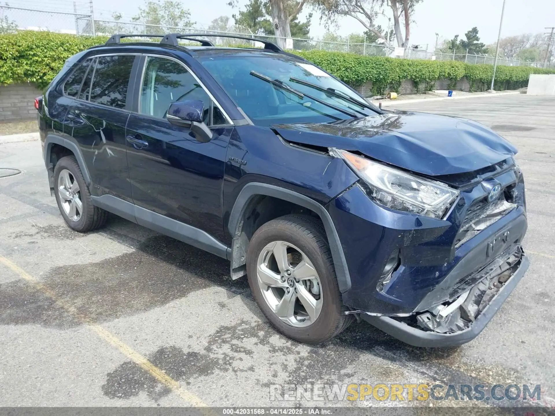 1 Photograph of a damaged car 4T3B6RFV5MU049808 TOYOTA RAV4 HYBRID 2021