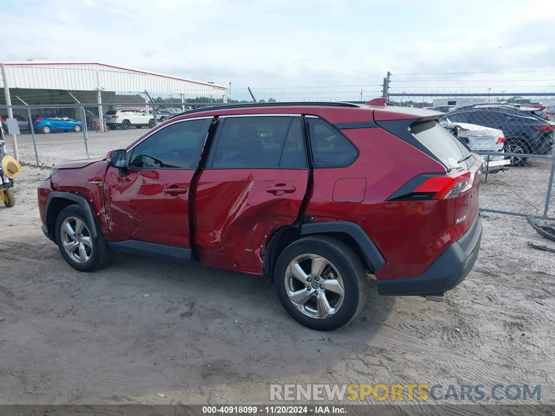 14 Photograph of a damaged car 4T3B6RFV6MU013089 TOYOTA RAV4 HYBRID 2021