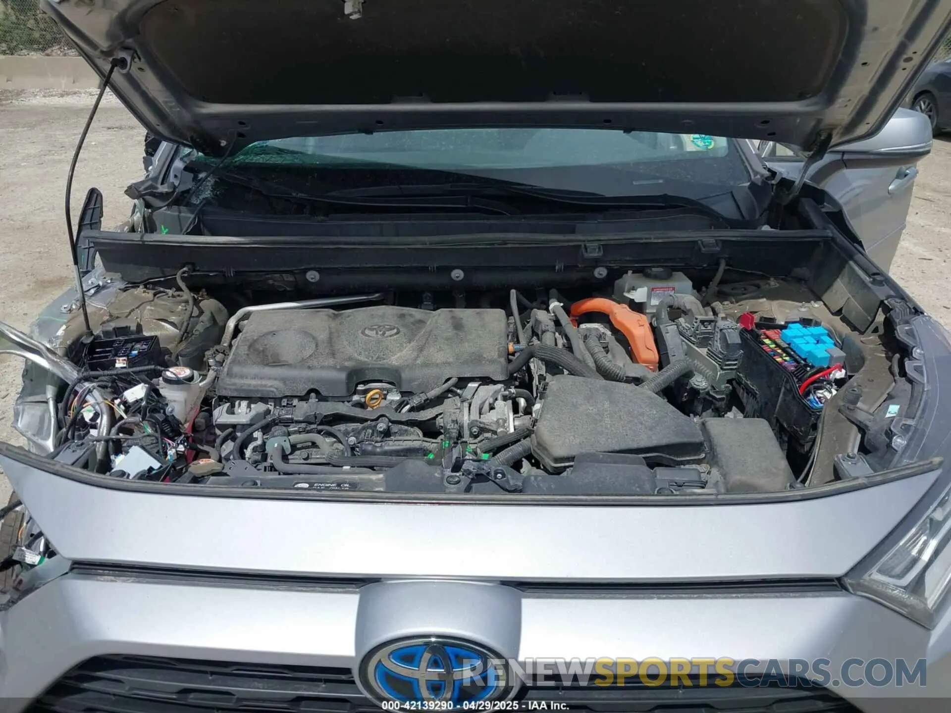 10 Photograph of a damaged car 4T3B6RFV6MU021452 TOYOTA RAV4 HYBRID 2021