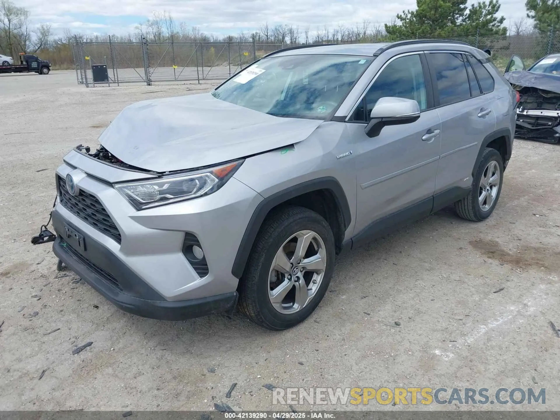 2 Photograph of a damaged car 4T3B6RFV6MU021452 TOYOTA RAV4 HYBRID 2021