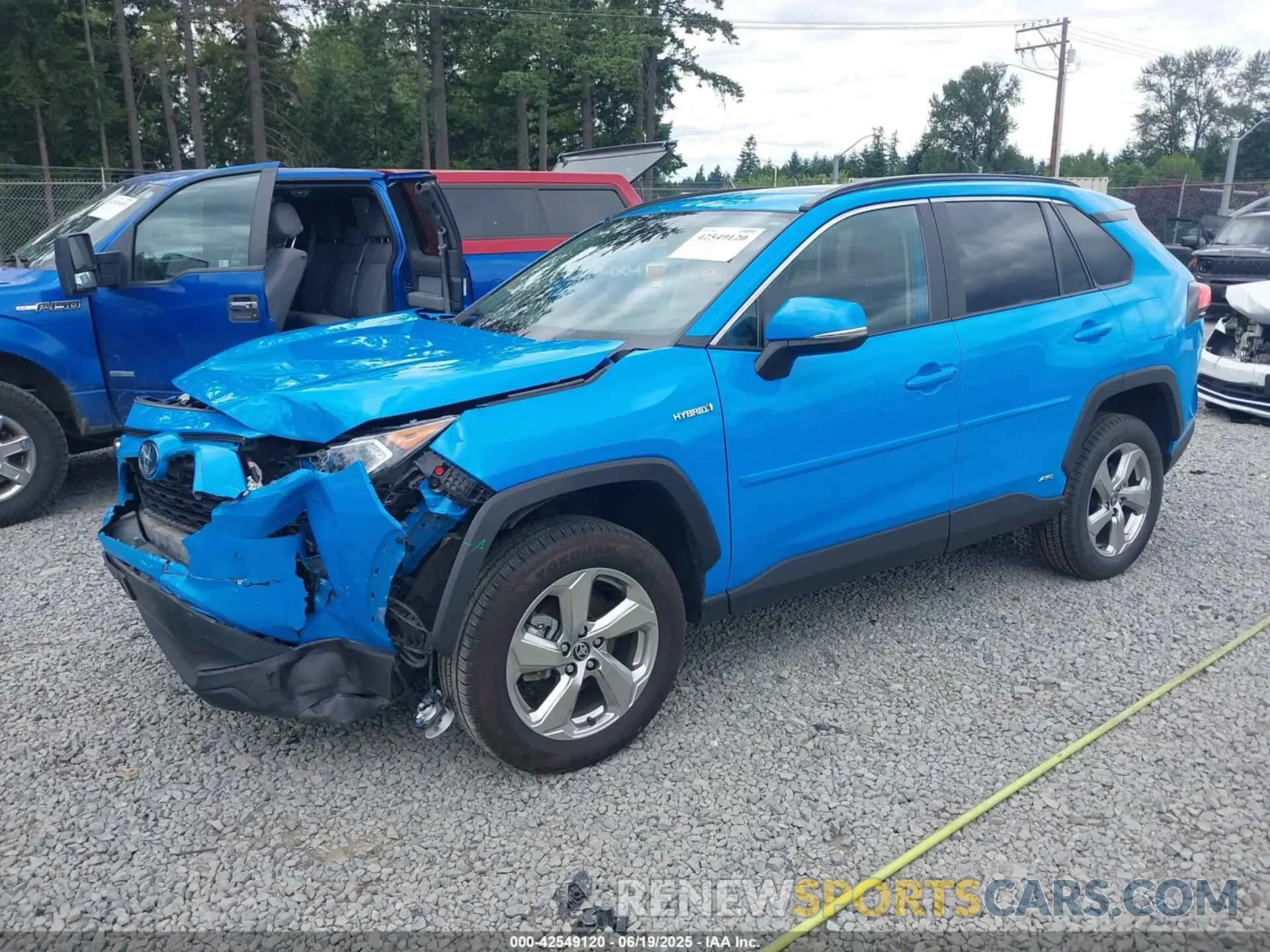 2 Photograph of a damaged car 4T3B6RFV6MU048392 TOYOTA RAV4 HYBRID 2021