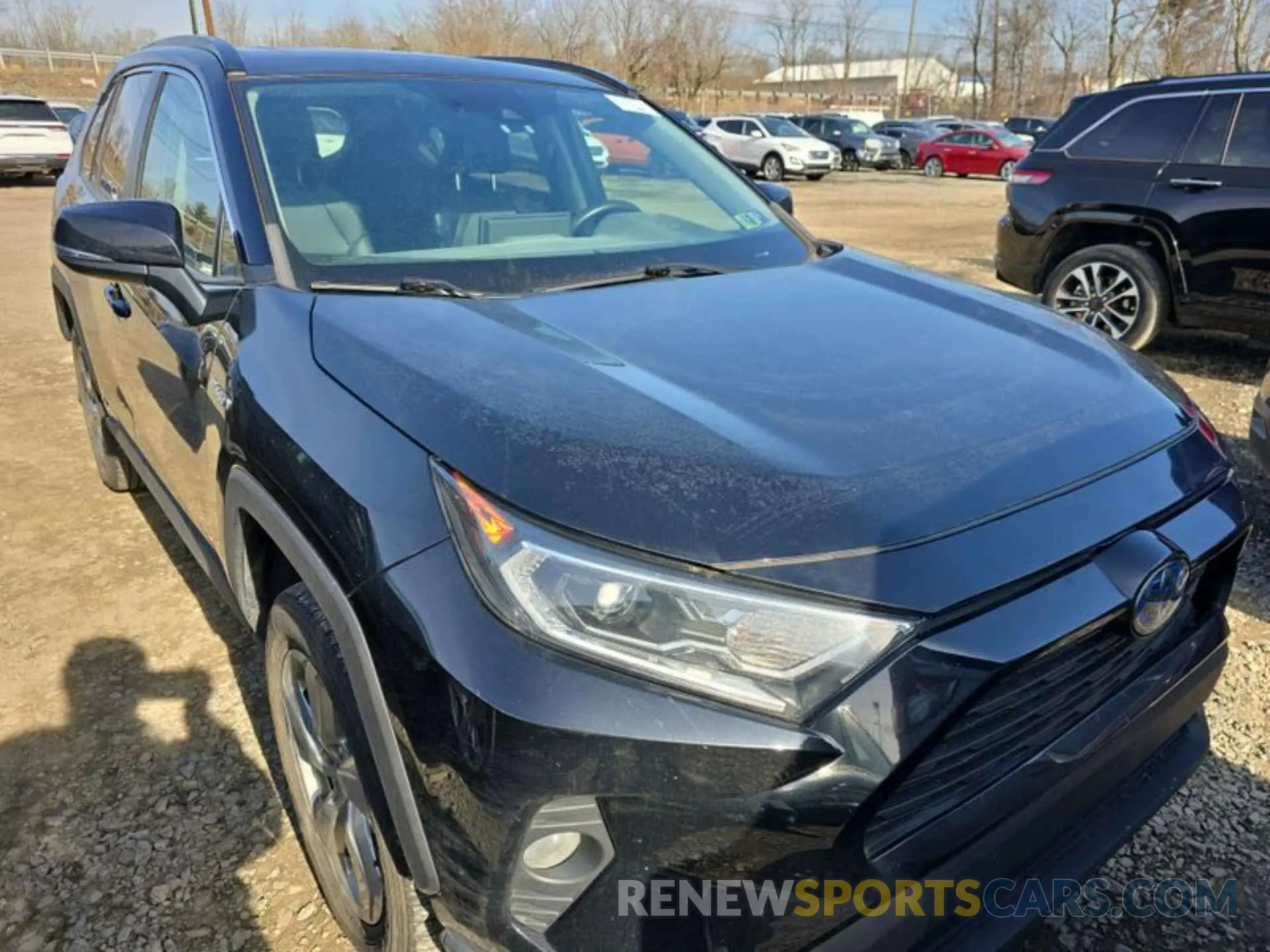 19 Photograph of a damaged car 4T3B6RFV8MU031965 TOYOTA RAV4 HYBRID 2021