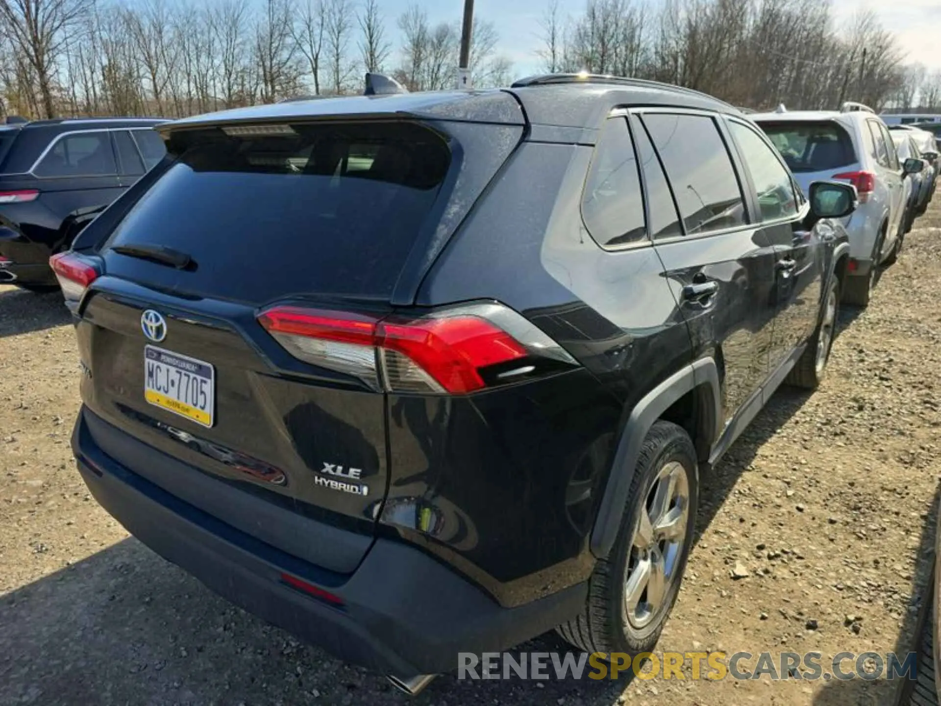 7 Photograph of a damaged car 4T3B6RFV8MU031965 TOYOTA RAV4 HYBRID 2021