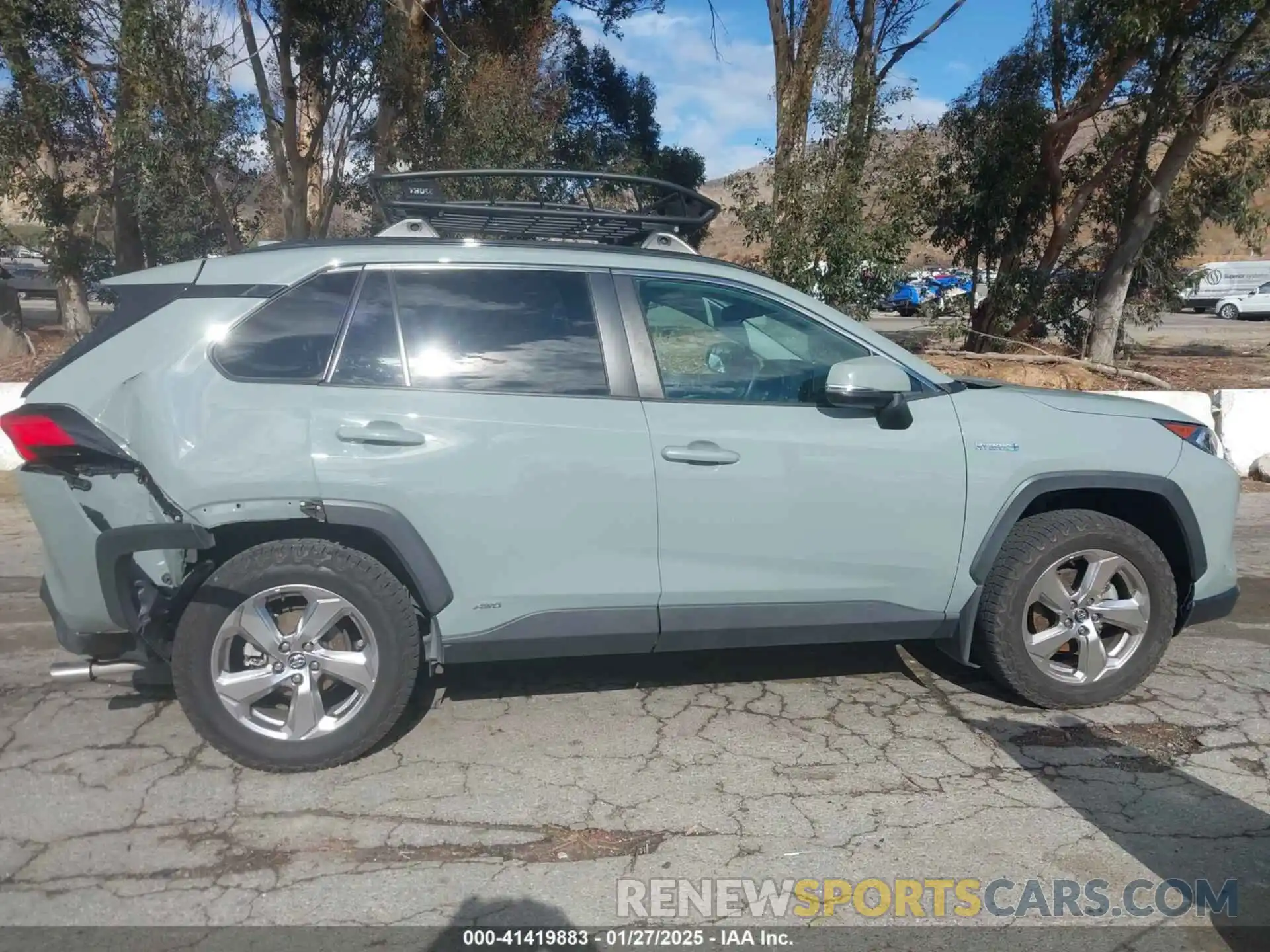 13 Photograph of a damaged car 4T3B6RFV9MU025009 TOYOTA RAV4 HYBRID 2021