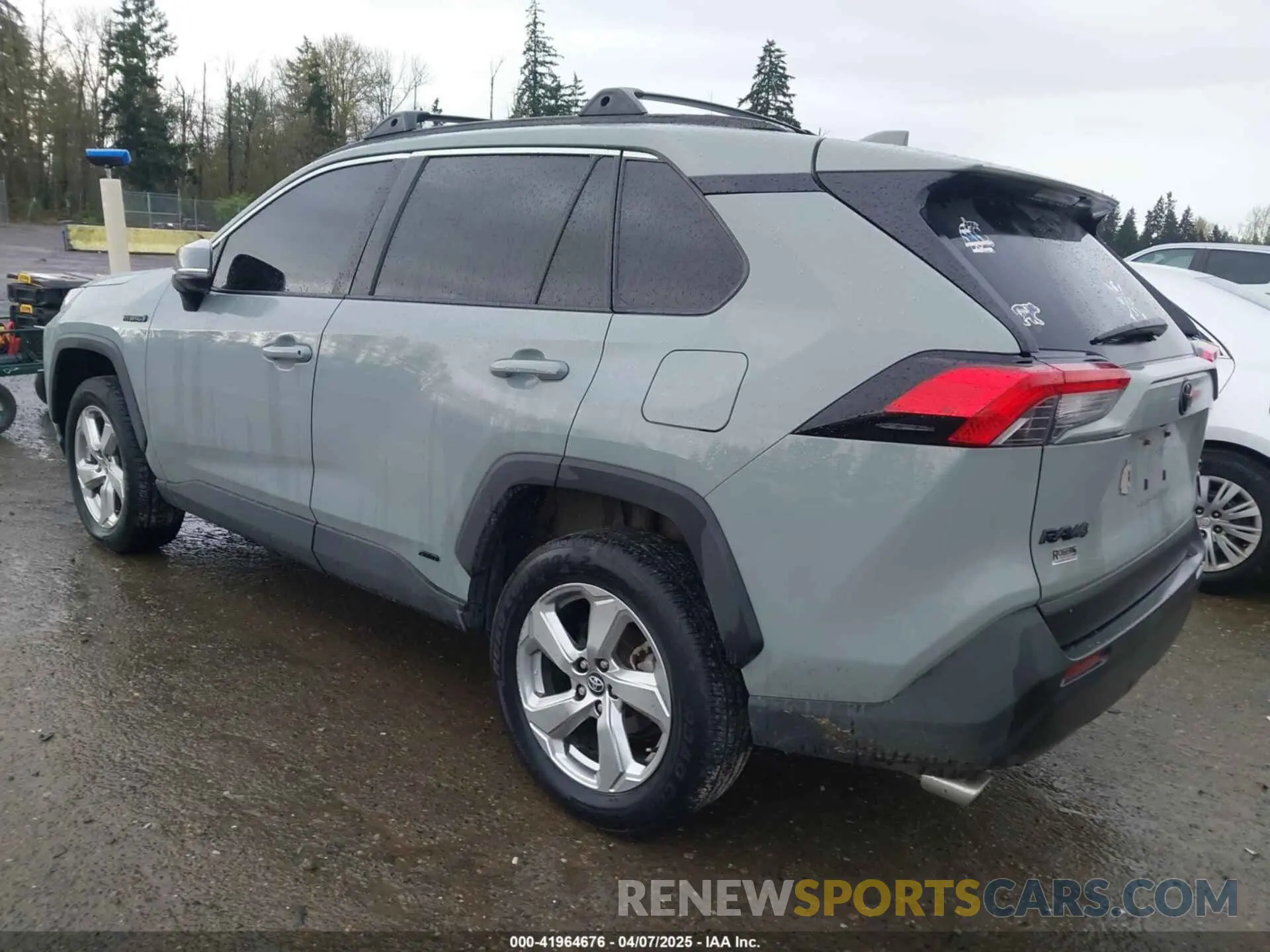 3 Photograph of a damaged car 4T3B6RFVXMU011748 TOYOTA RAV4 HYBRID 2021