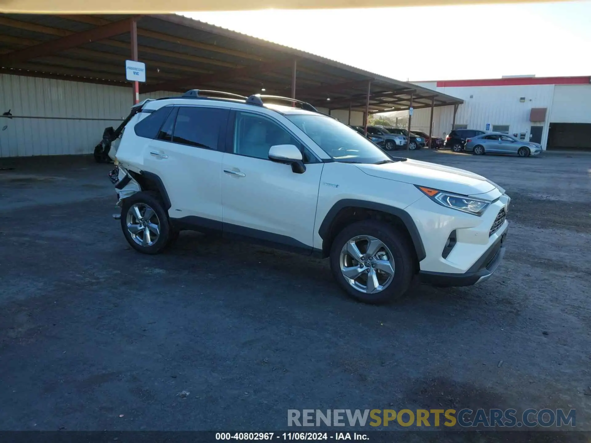 1 Photograph of a damaged car 4T3D6RFV3MU033017 TOYOTA RAV4 HYBRID 2021