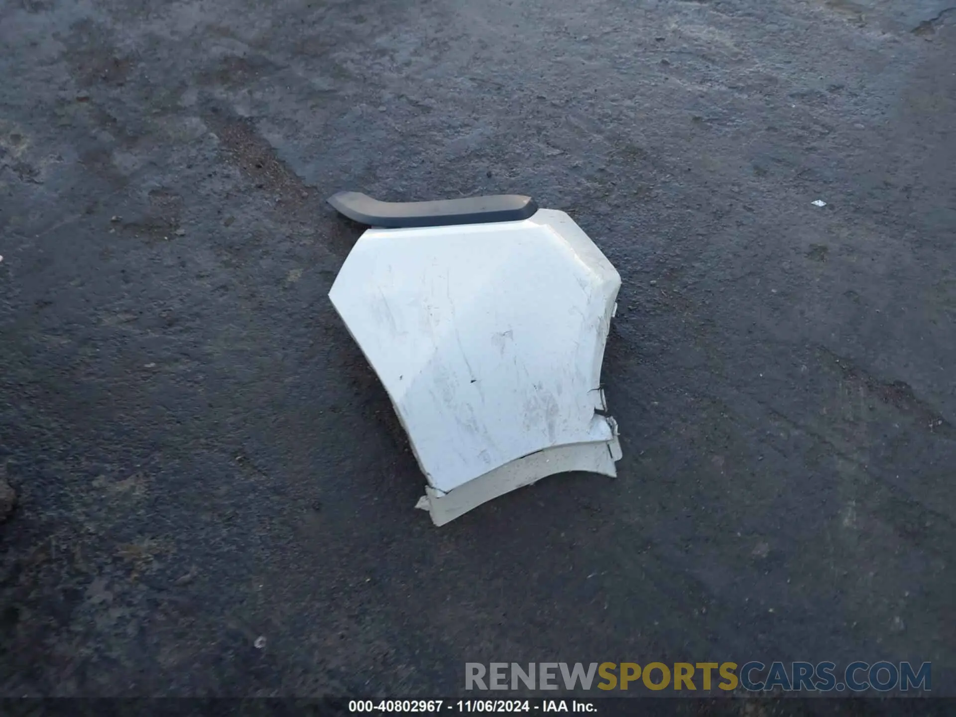 12 Photograph of a damaged car 4T3D6RFV3MU033017 TOYOTA RAV4 HYBRID 2021