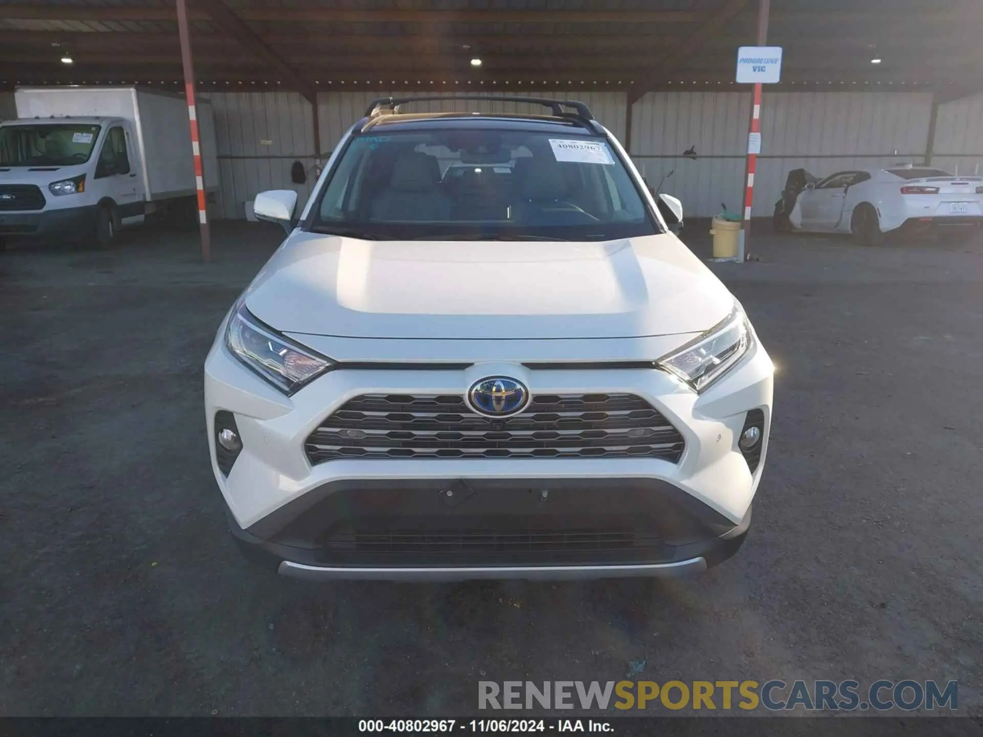 13 Photograph of a damaged car 4T3D6RFV3MU033017 TOYOTA RAV4 HYBRID 2021