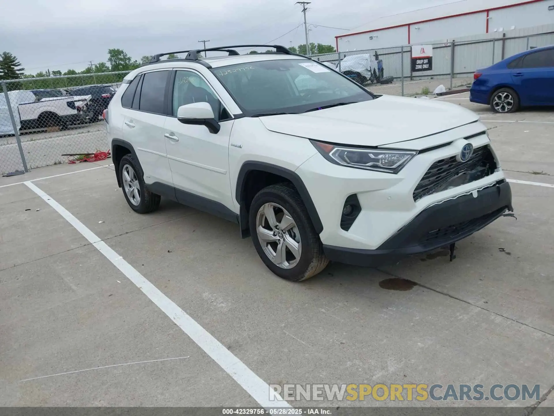 1 Photograph of a damaged car 4T3D6RFV3MU043921 TOYOTA RAV4 HYBRID 2021
