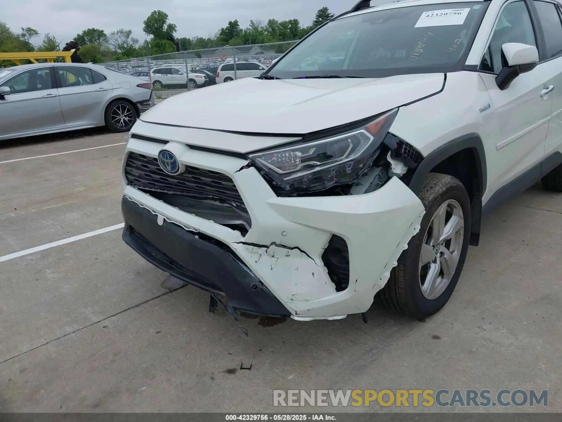 6 Photograph of a damaged car 4T3D6RFV3MU043921 TOYOTA RAV4 HYBRID 2021