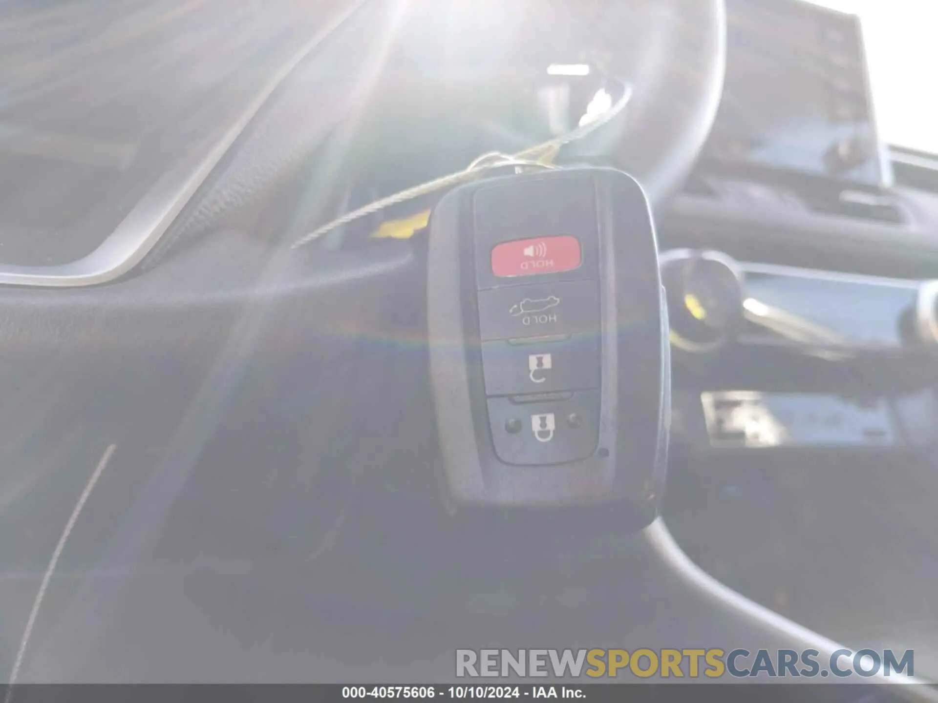 11 Photograph of a damaged car 4T3D6RFV7MU044117 TOYOTA RAV4 HYBRID 2021