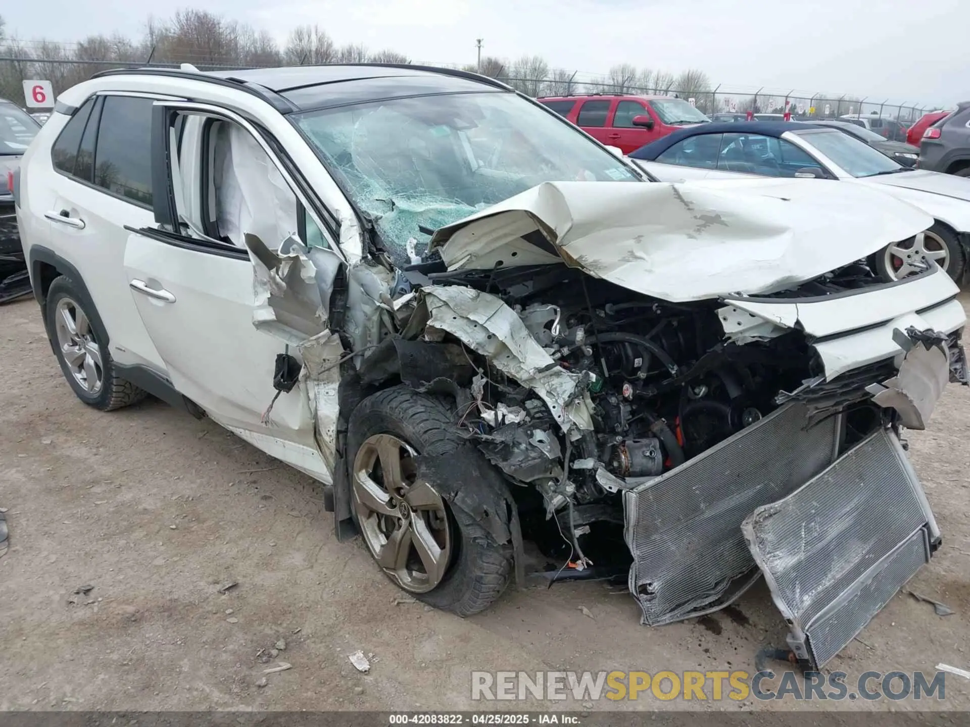 1 Photograph of a damaged car 4T3D6RFV9MU054678 TOYOTA RAV4 HYBRID 2021