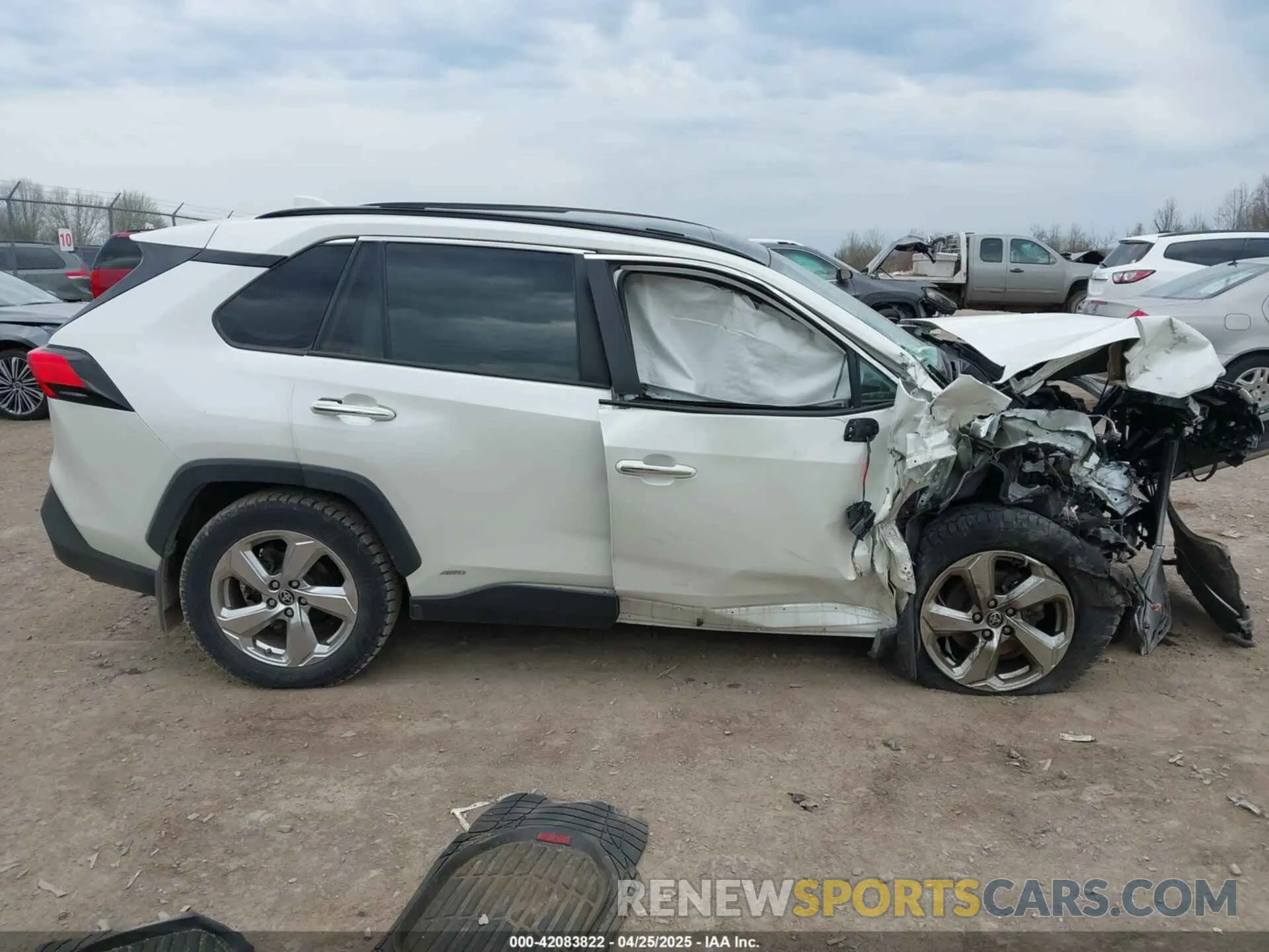 13 Photograph of a damaged car 4T3D6RFV9MU054678 TOYOTA RAV4 HYBRID 2021