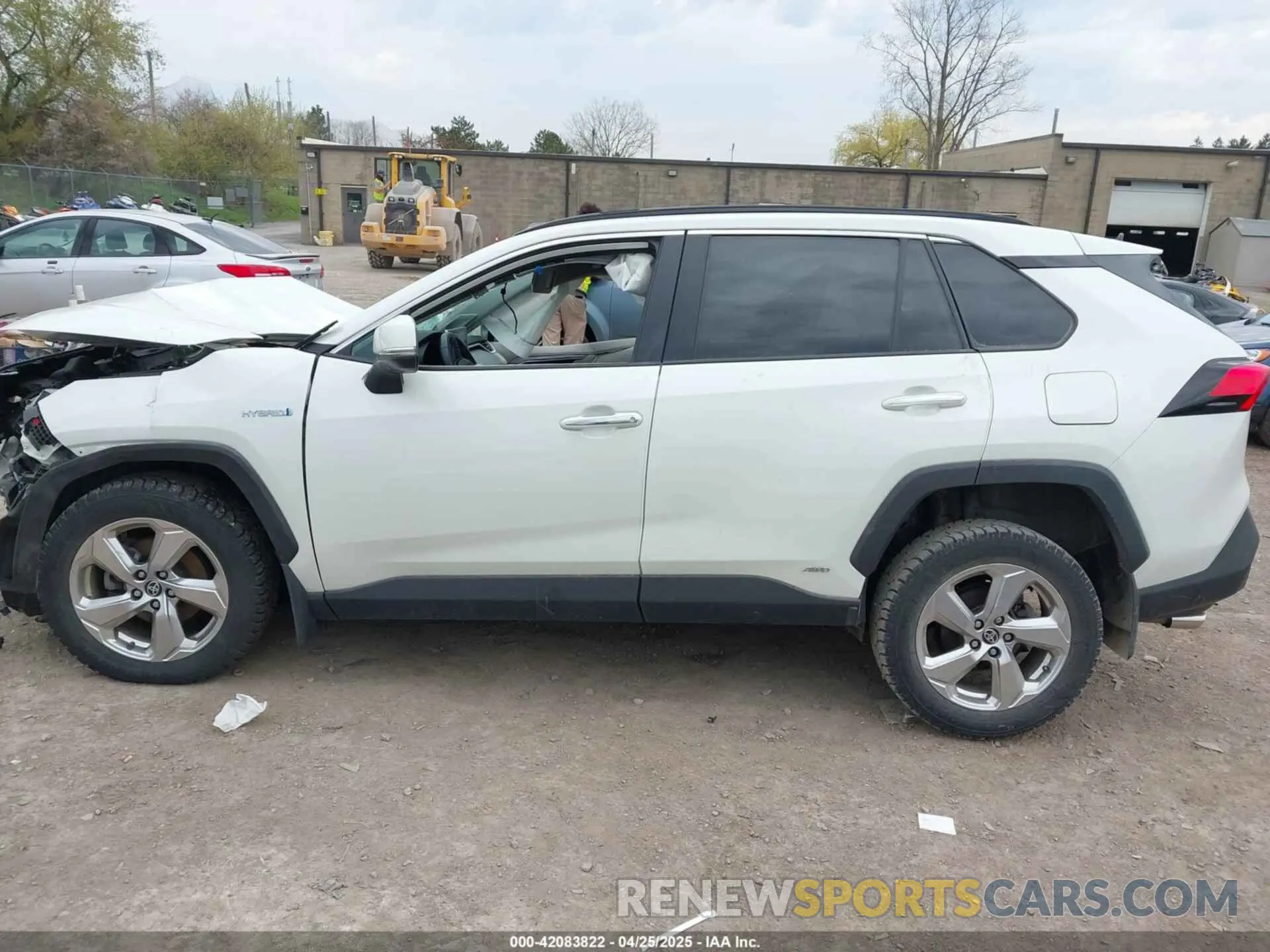 14 Photograph of a damaged car 4T3D6RFV9MU054678 TOYOTA RAV4 HYBRID 2021