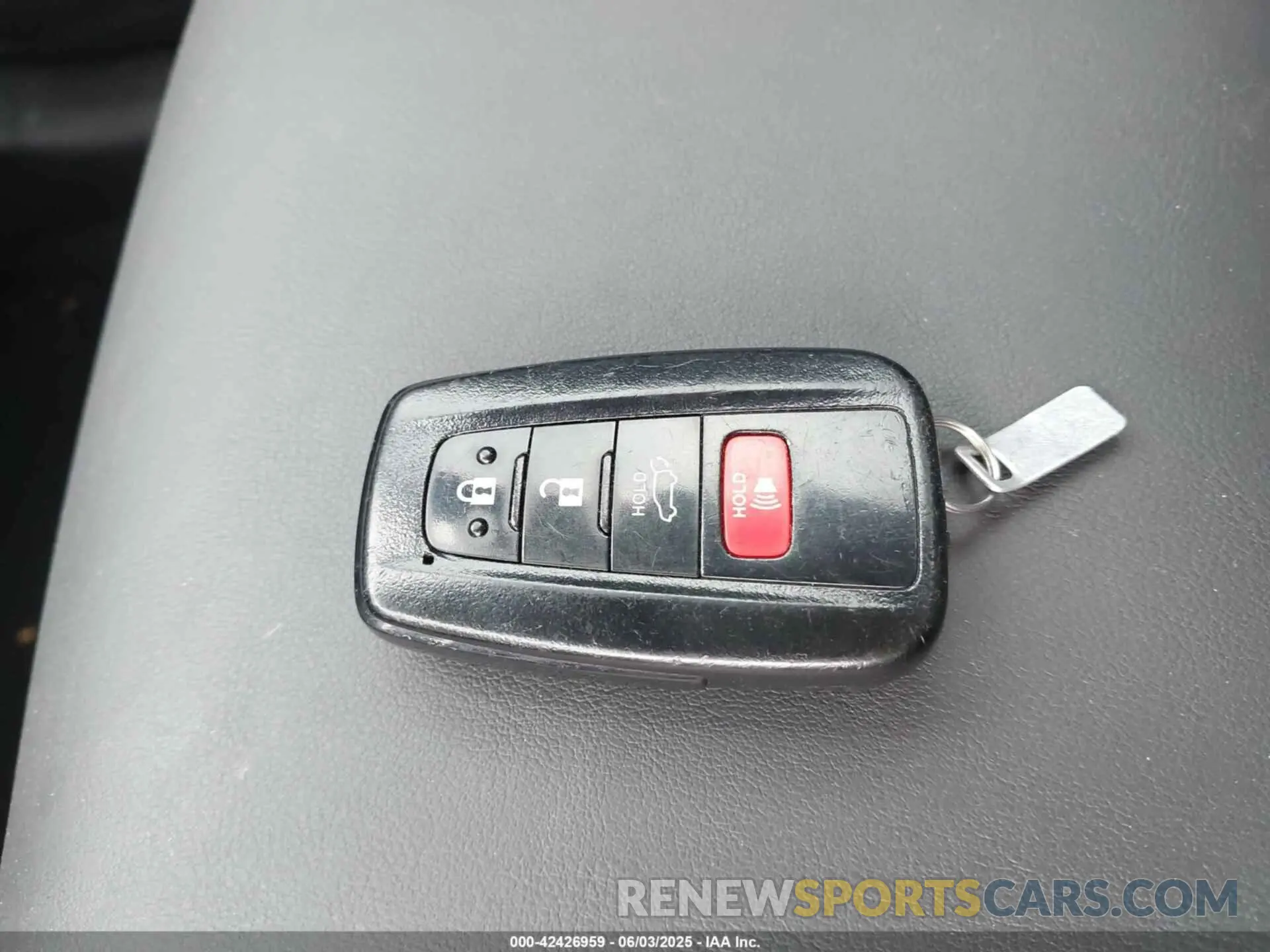 11 Photograph of a damaged car 4T3E6RFV0MU053245 TOYOTA RAV4 HYBRID 2021
