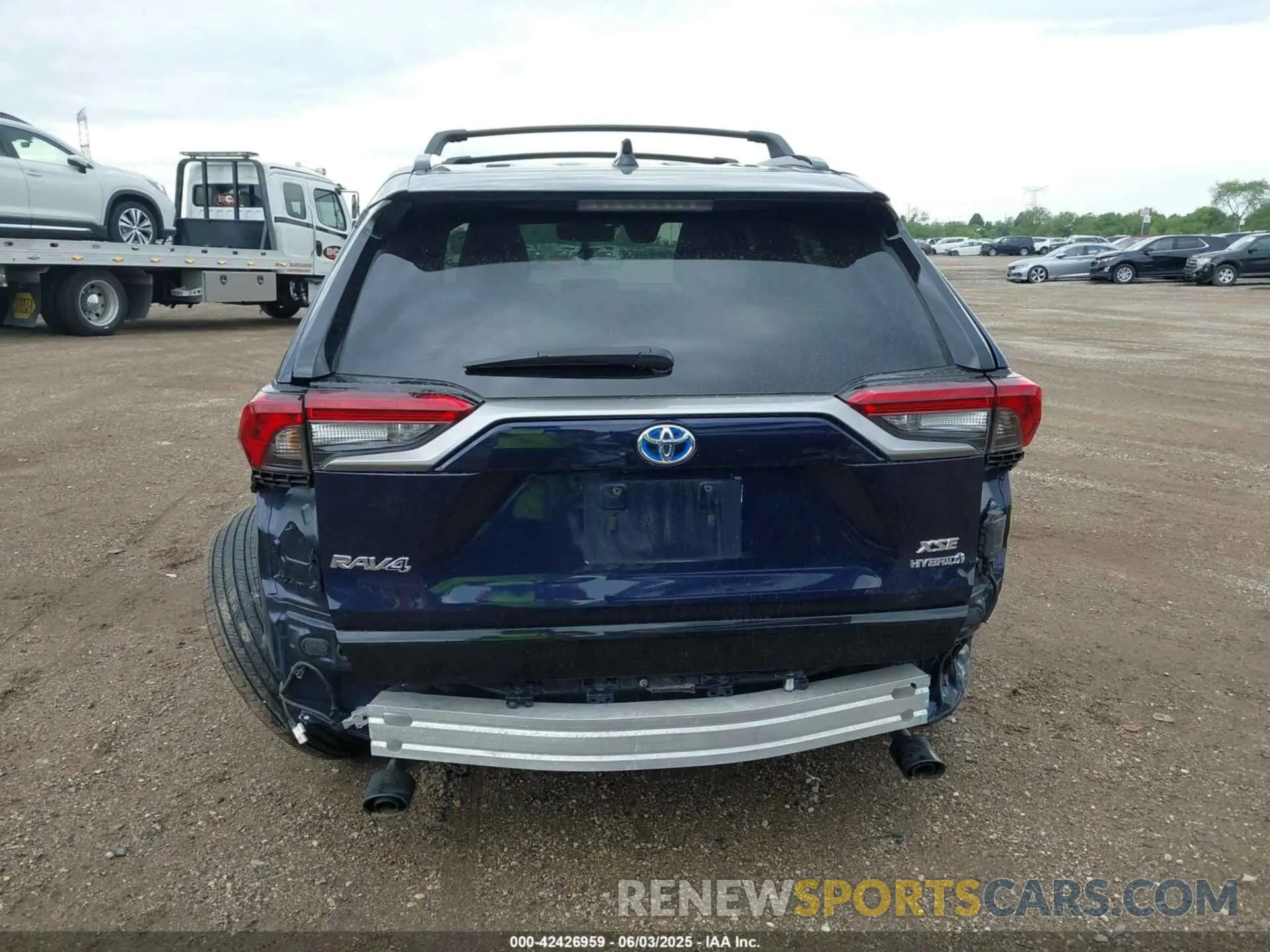 16 Photograph of a damaged car 4T3E6RFV0MU053245 TOYOTA RAV4 HYBRID 2021