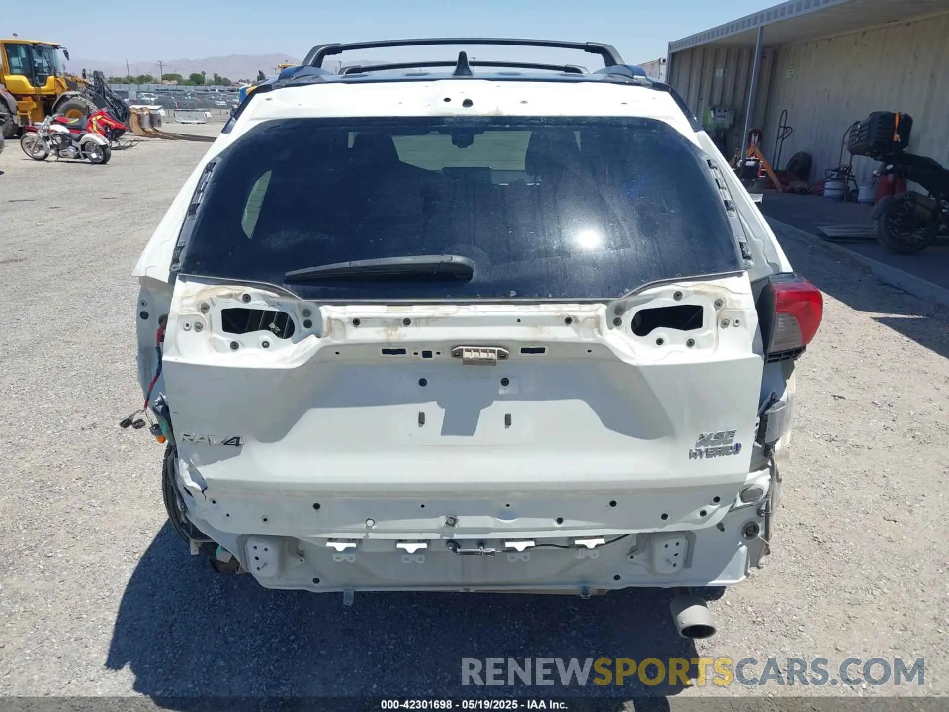 17 Photograph of a damaged car 4T3E6RFV1MU037300 TOYOTA RAV4 HYBRID 2021