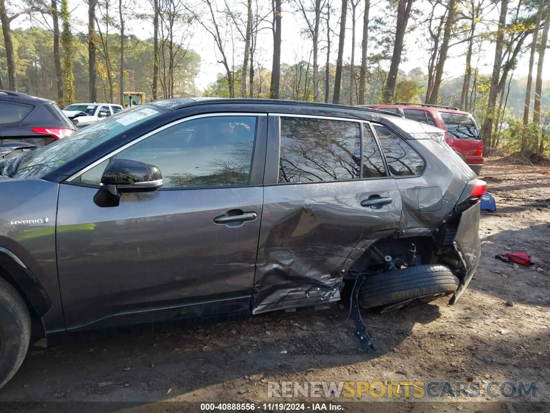 6 Photograph of a damaged car 4T3E6RFV1MU057806 TOYOTA RAV4 HYBRID 2021