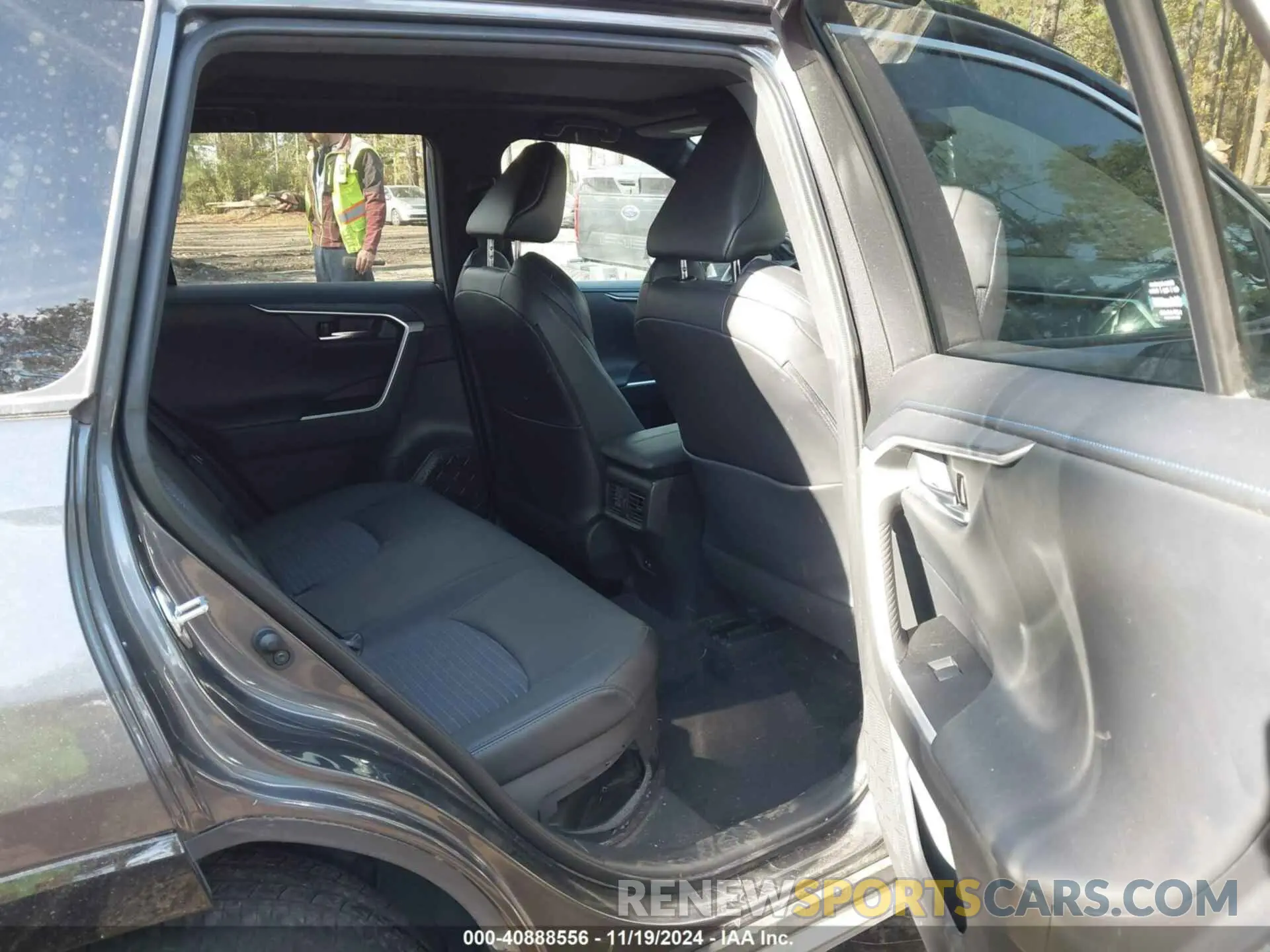 8 Photograph of a damaged car 4T3E6RFV1MU057806 TOYOTA RAV4 HYBRID 2021