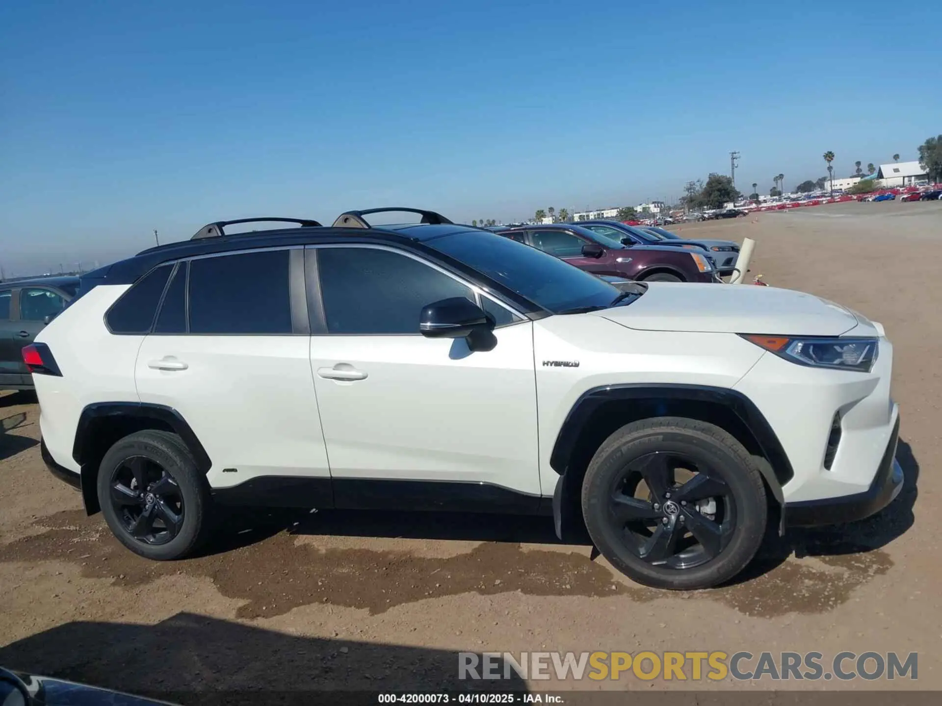 14 Photograph of a damaged car 4T3E6RFV3MU042773 TOYOTA RAV4 HYBRID 2021