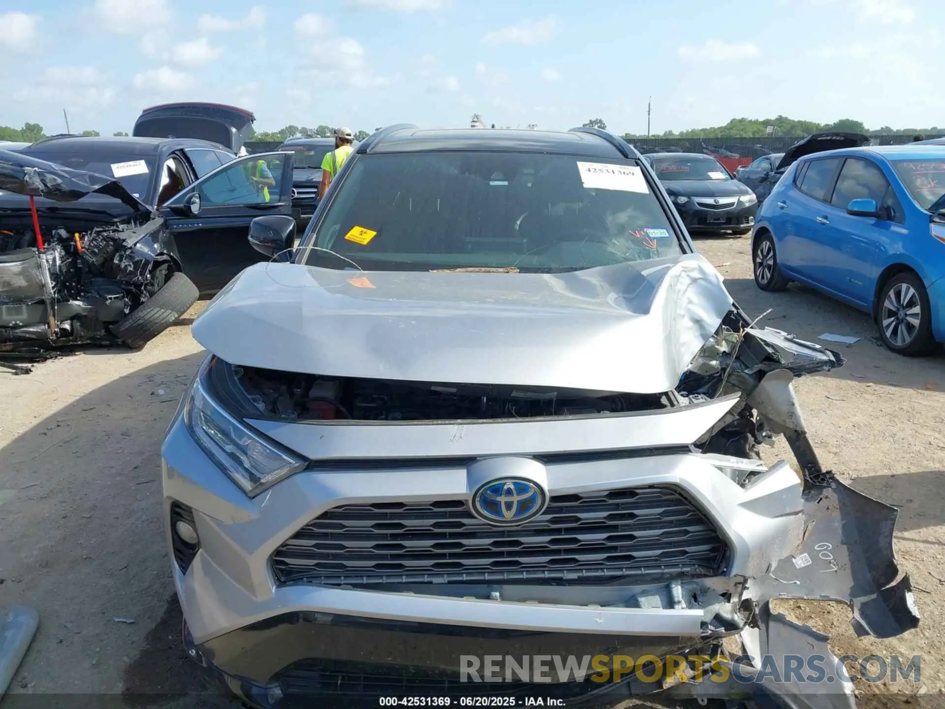 12 Photograph of a damaged car 4T3E6RFV3MU043387 TOYOTA RAV4 HYBRID 2021