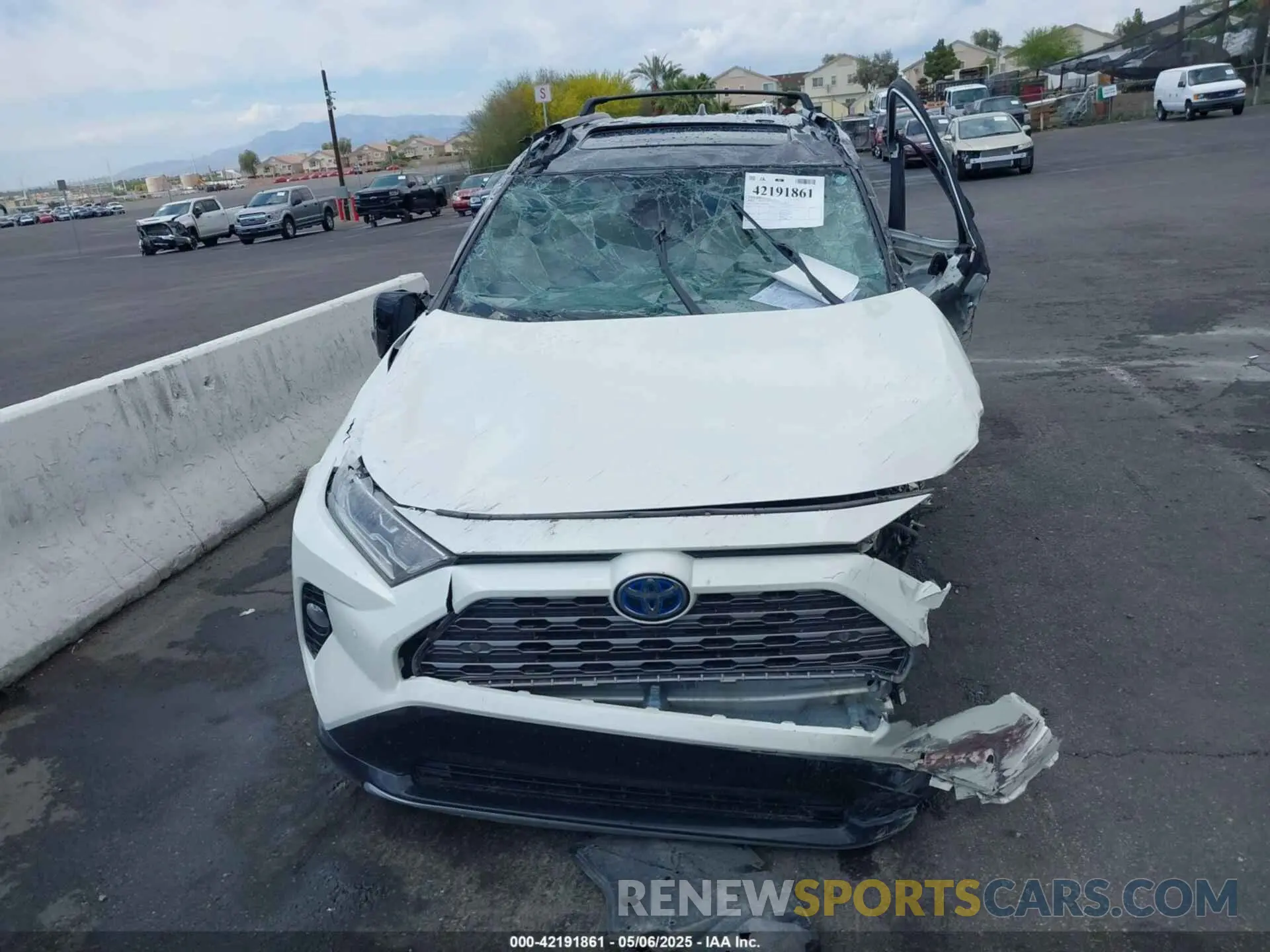6 Photograph of a damaged car 4T3E6RFV3MU048055 TOYOTA RAV4 HYBRID 2021