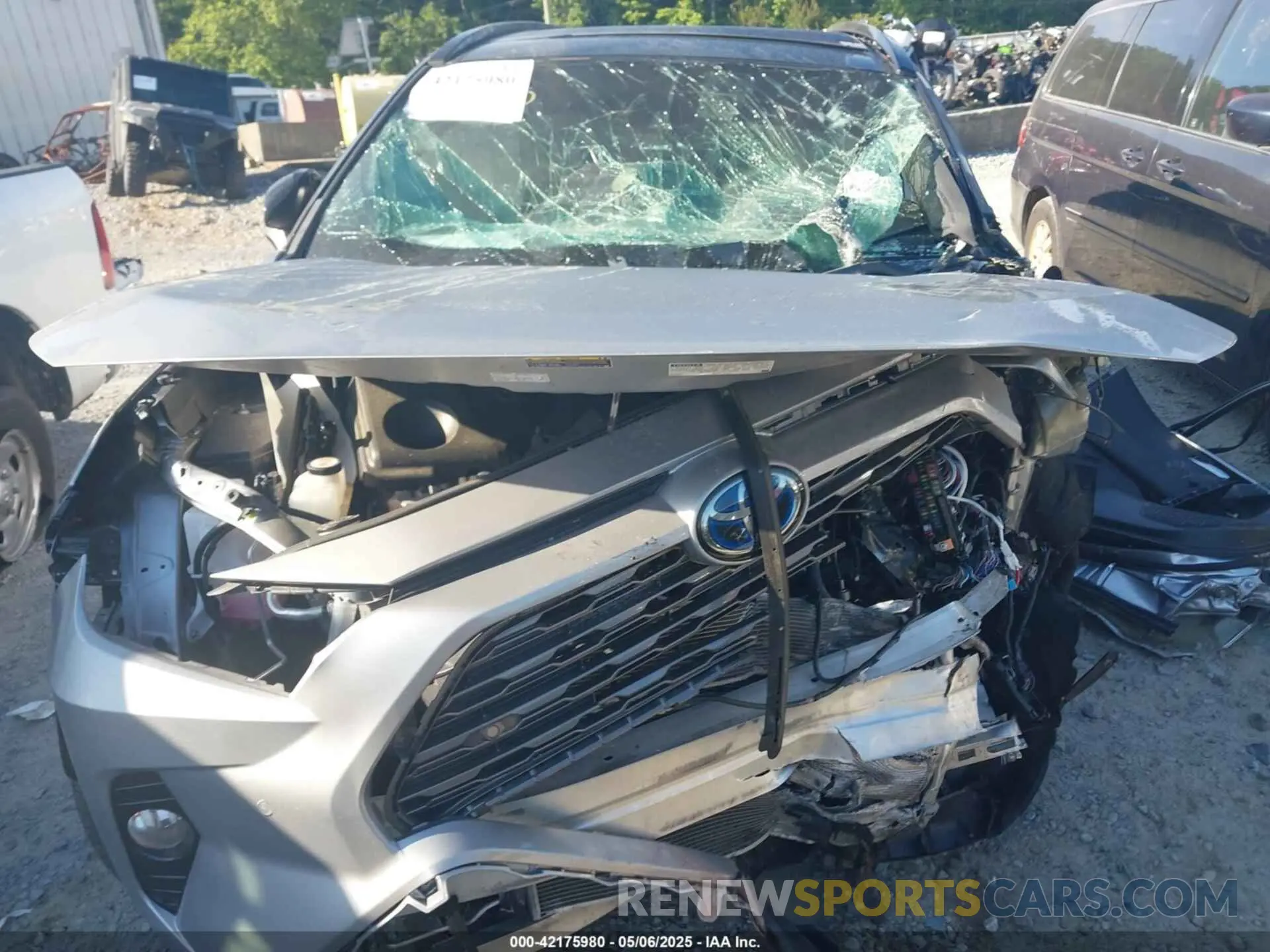 6 Photograph of a damaged car 4T3E6RFV3MU055183 TOYOTA RAV4 HYBRID 2021