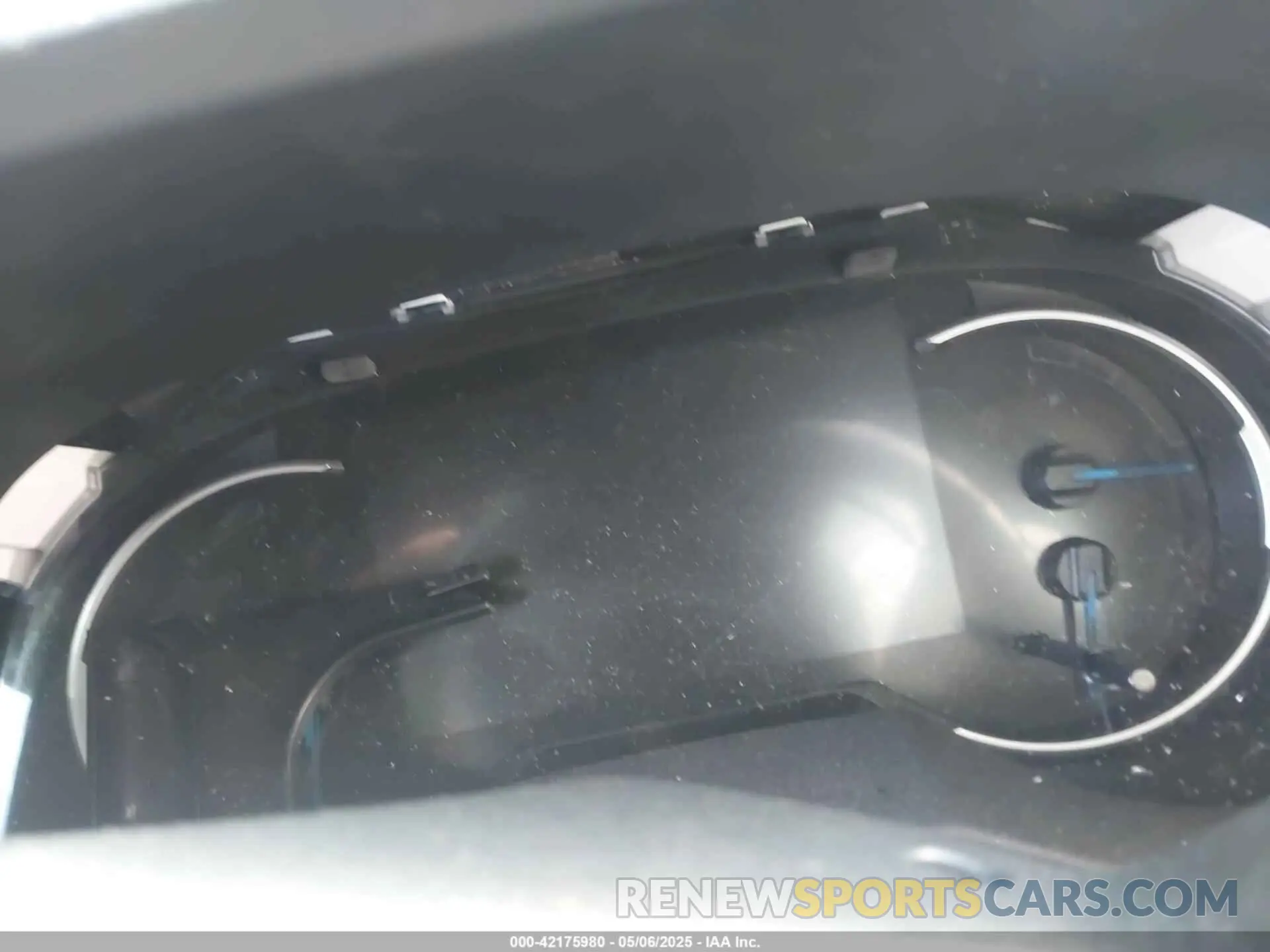 7 Photograph of a damaged car 4T3E6RFV3MU055183 TOYOTA RAV4 HYBRID 2021