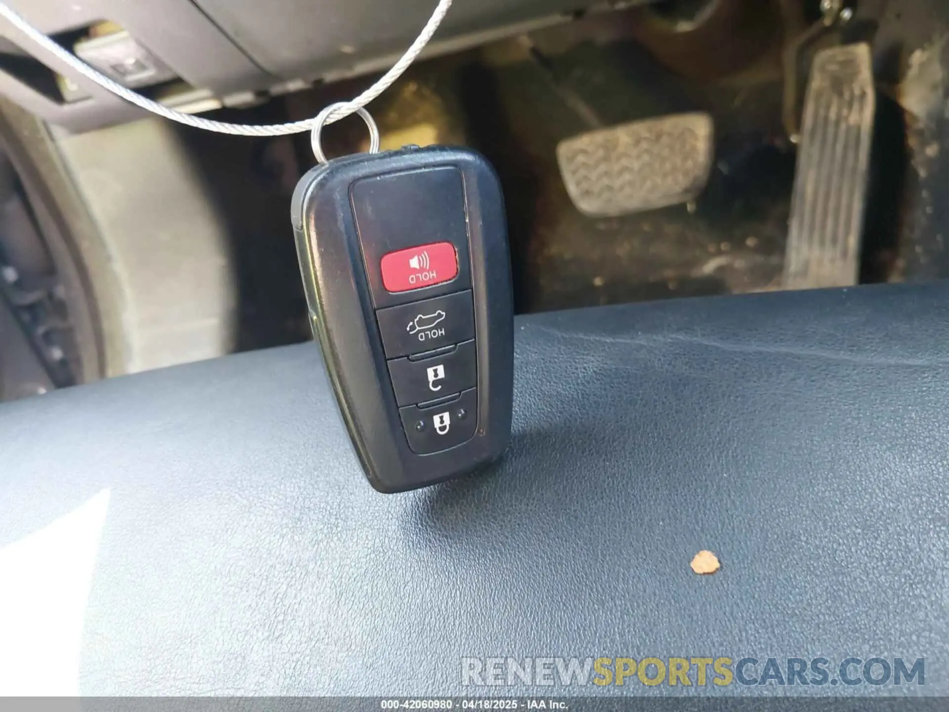 11 Photograph of a damaged car 4T3E6RFV4MU058397 TOYOTA RAV4 HYBRID 2021
