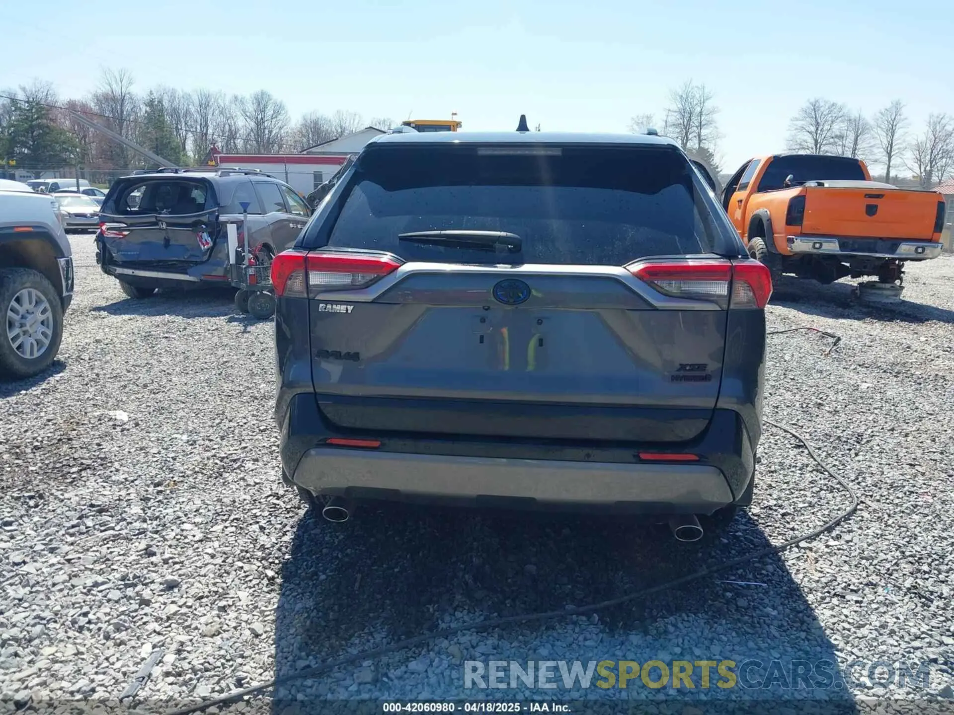 16 Photograph of a damaged car 4T3E6RFV4MU058397 TOYOTA RAV4 HYBRID 2021