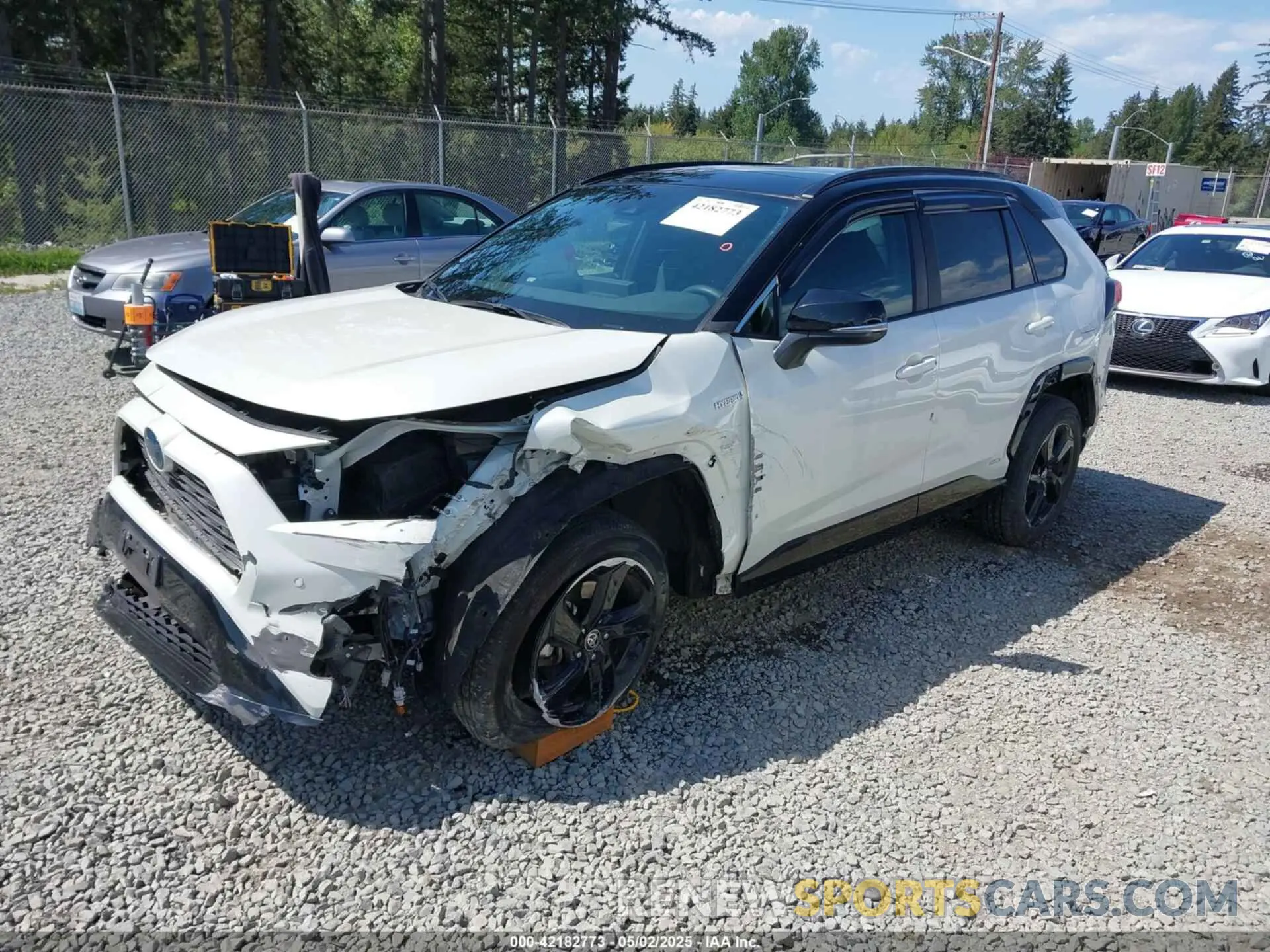 2 Photograph of a damaged car 4T3E6RFV9MU040817 TOYOTA RAV4 HYBRID 2021