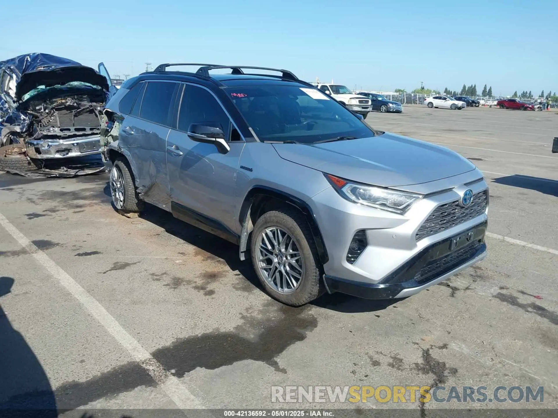 1 Photograph of a damaged car 4T3E6RFVXMU016087 TOYOTA RAV4 HYBRID 2021