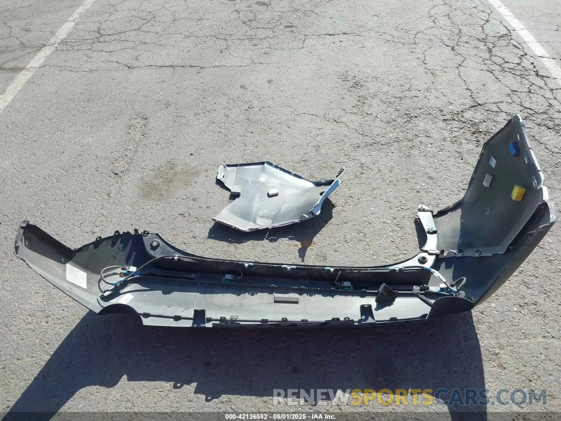12 Photograph of a damaged car 4T3E6RFVXMU016087 TOYOTA RAV4 HYBRID 2021