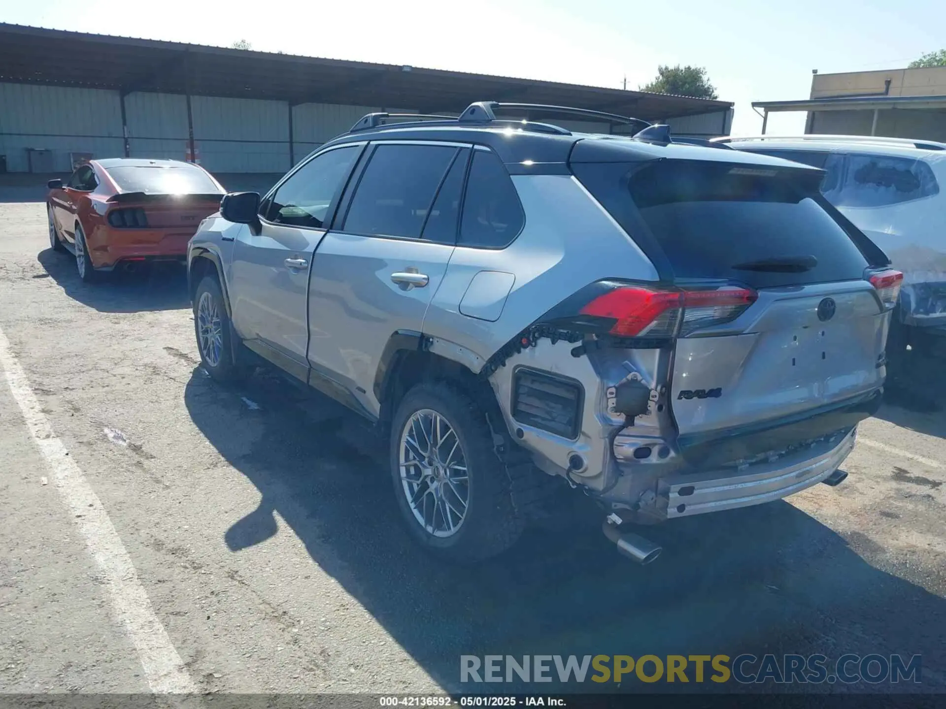 3 Photograph of a damaged car 4T3E6RFVXMU016087 TOYOTA RAV4 HYBRID 2021