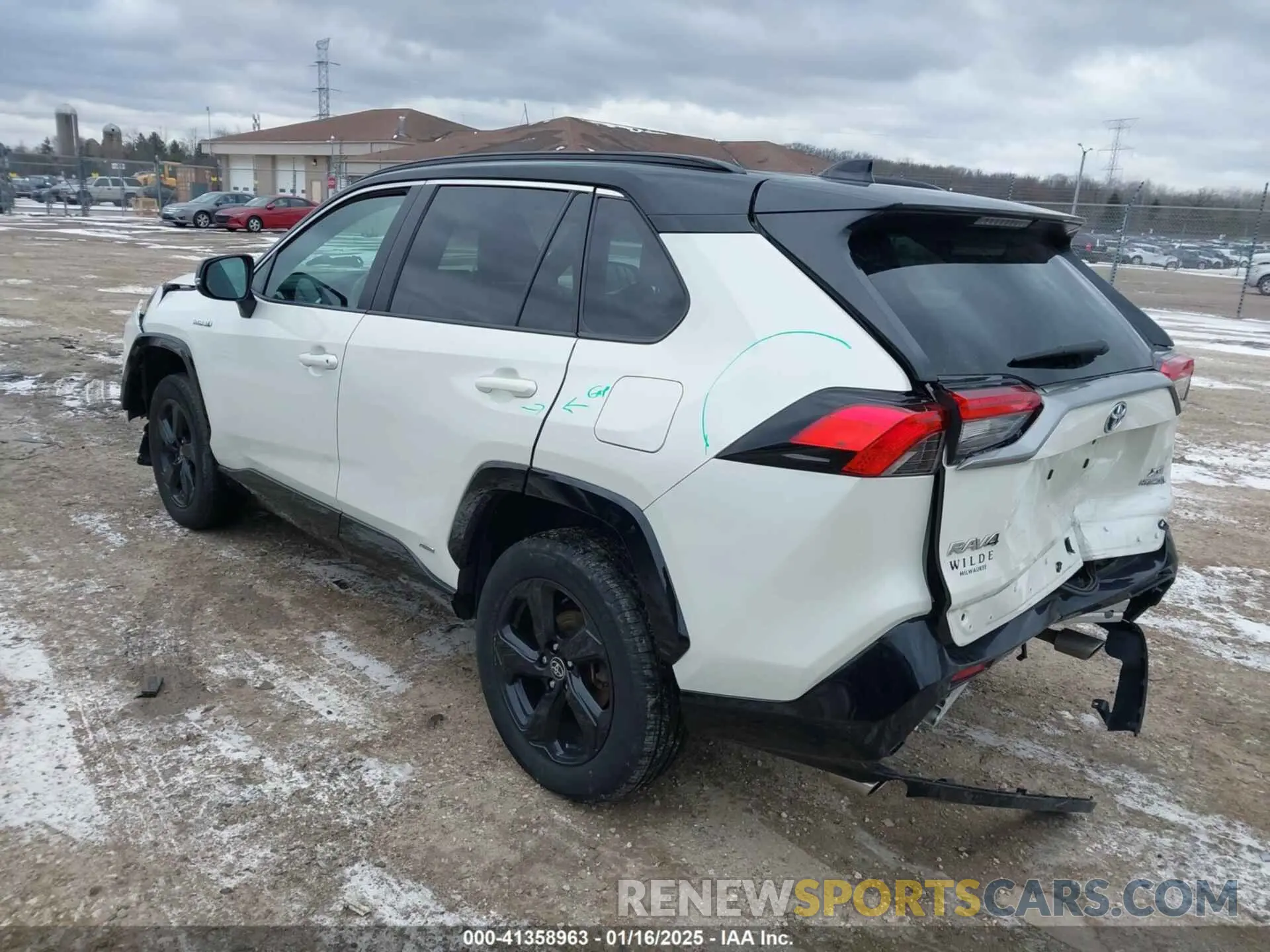 3 Photograph of a damaged car 4T3E6RFVXMU032368 TOYOTA RAV4 HYBRID 2021