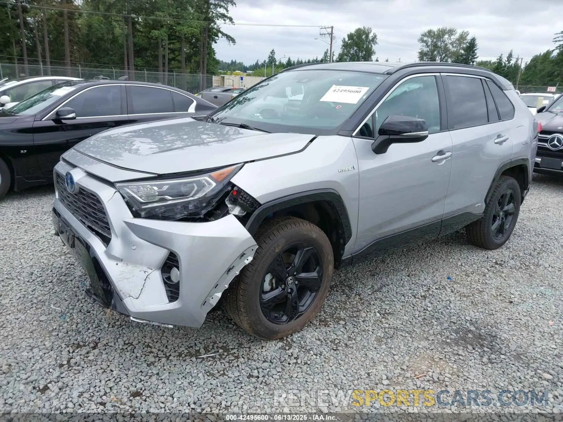 2 Photograph of a damaged car 4T3E6RFVXMU037621 TOYOTA RAV4 HYBRID 2021