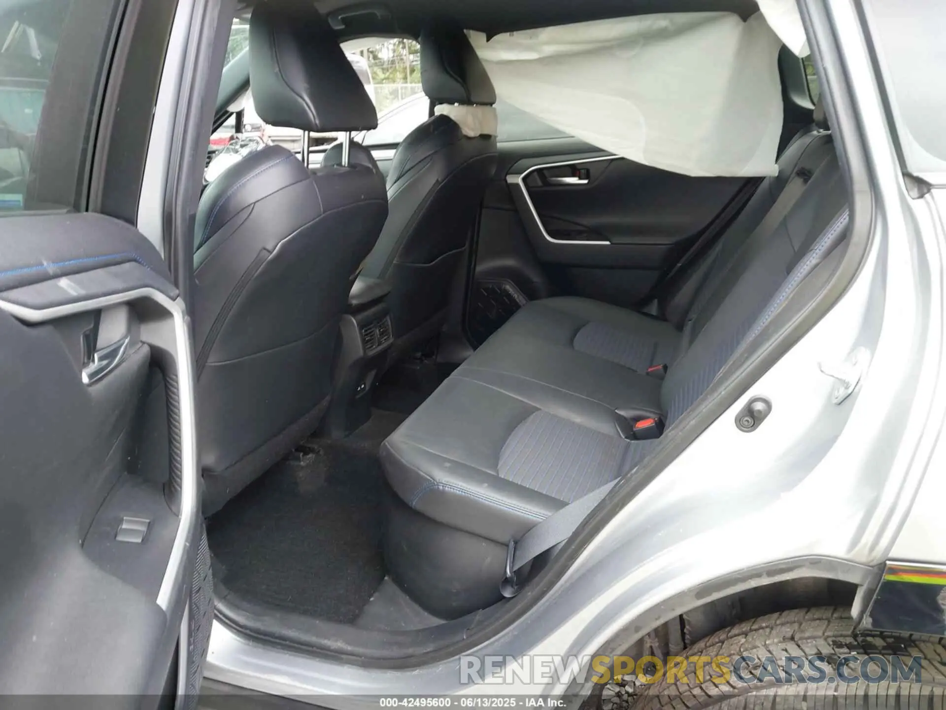 8 Photograph of a damaged car 4T3E6RFVXMU037621 TOYOTA RAV4 HYBRID 2021