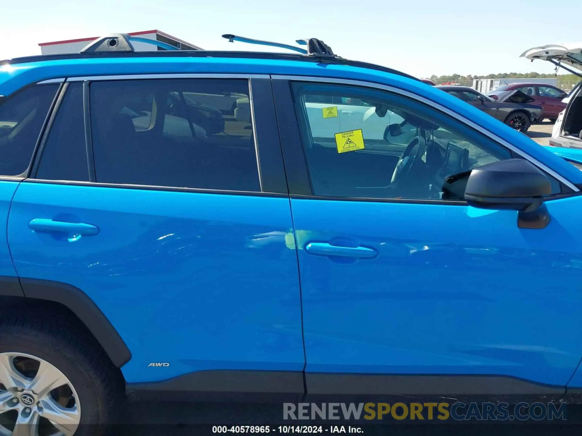13 Photograph of a damaged car 4T3L6RFV2MU015135 TOYOTA RAV4 HYBRID 2021