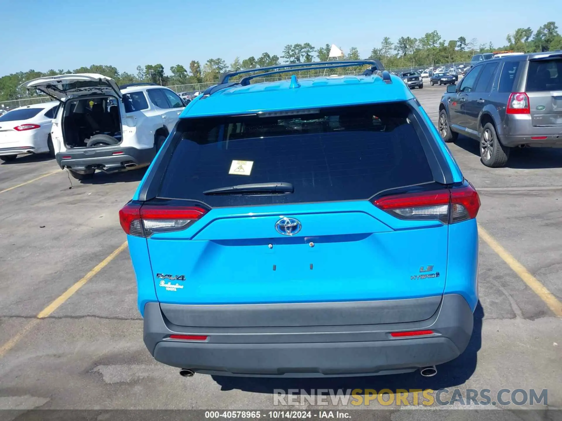 16 Photograph of a damaged car 4T3L6RFV2MU015135 TOYOTA RAV4 HYBRID 2021
