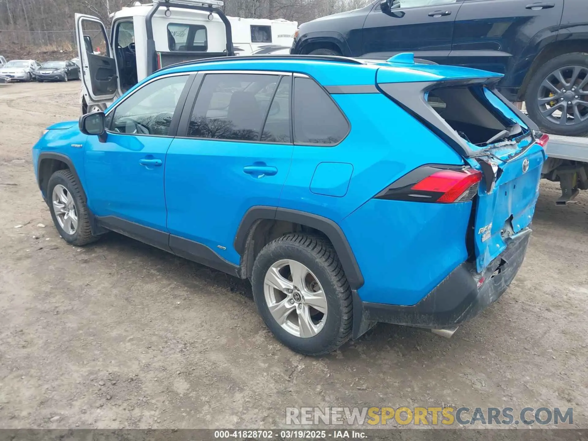 3 Photograph of a damaged car 4T3L6RFV6MU027790 TOYOTA RAV4 HYBRID 2021