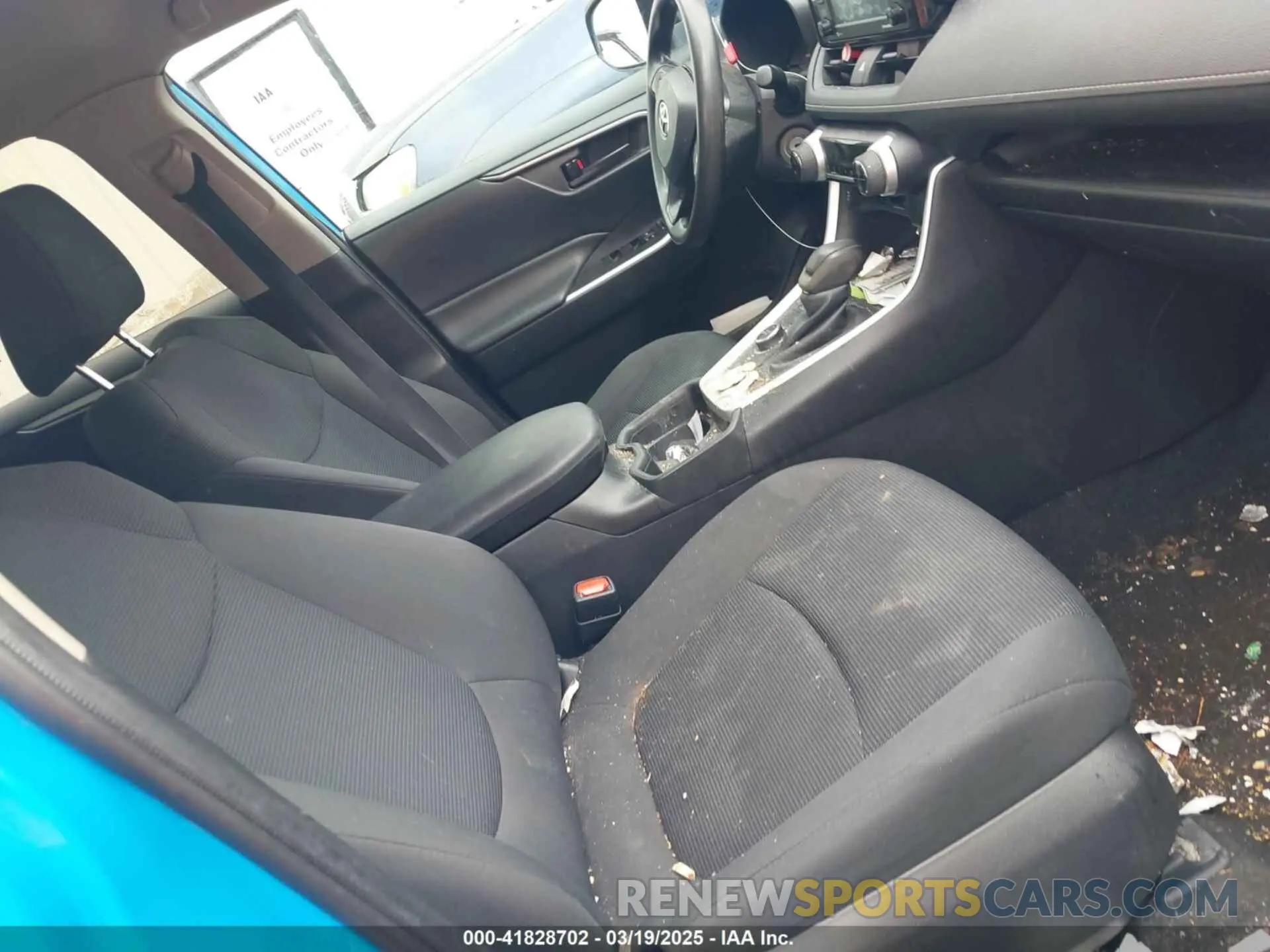 5 Photograph of a damaged car 4T3L6RFV6MU027790 TOYOTA RAV4 HYBRID 2021
