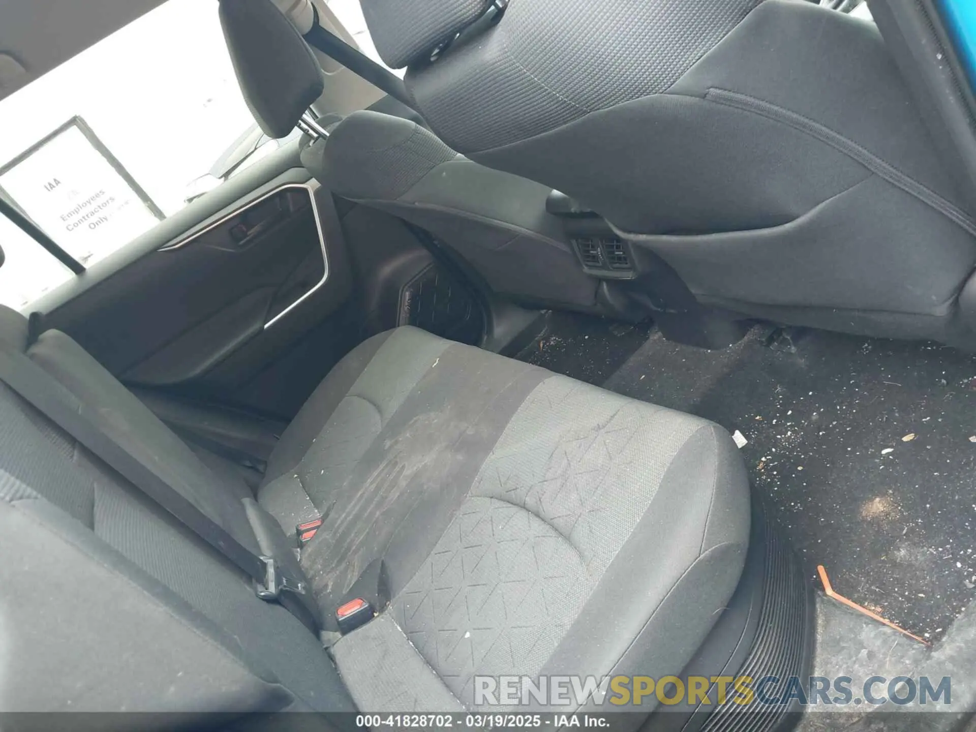 8 Photograph of a damaged car 4T3L6RFV6MU027790 TOYOTA RAV4 HYBRID 2021