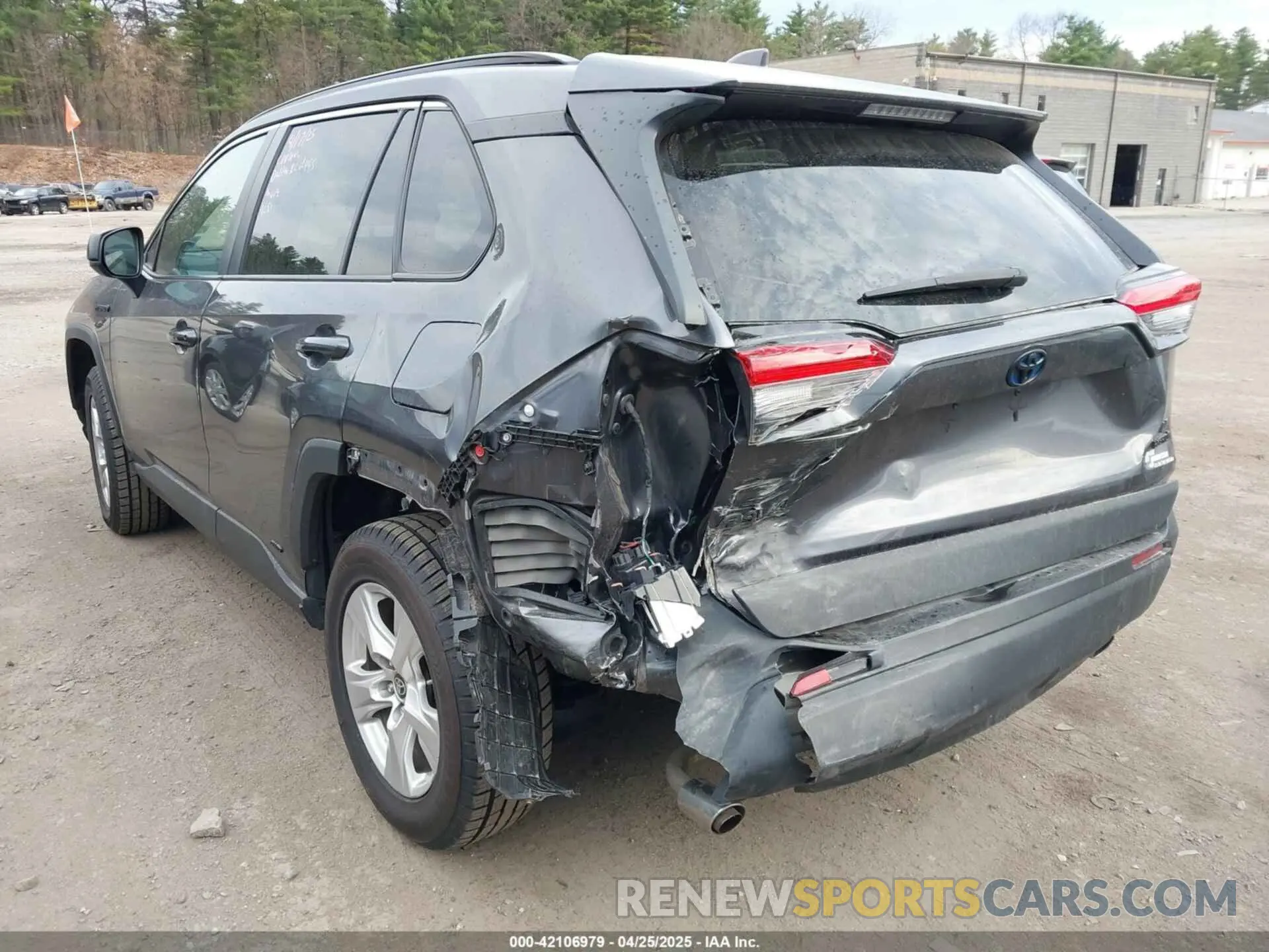 6 Photograph of a damaged car 4T3LWRFV3MU041338 TOYOTA RAV4 HYBRID 2021