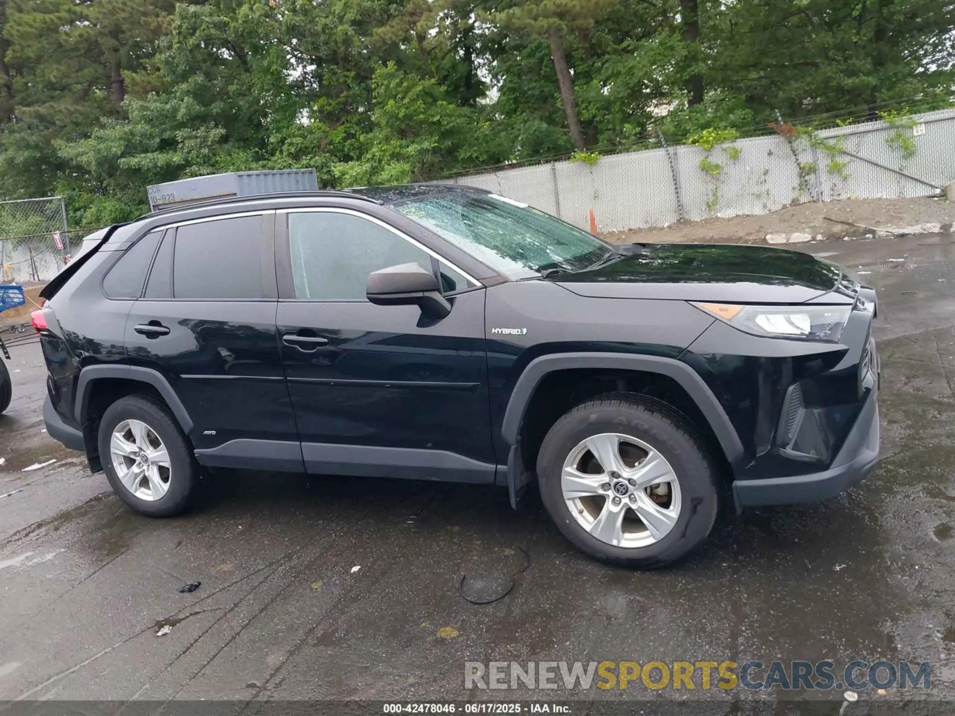 13 Photograph of a damaged car 4T3LWRFV4MU012690 TOYOTA RAV4 HYBRID 2021