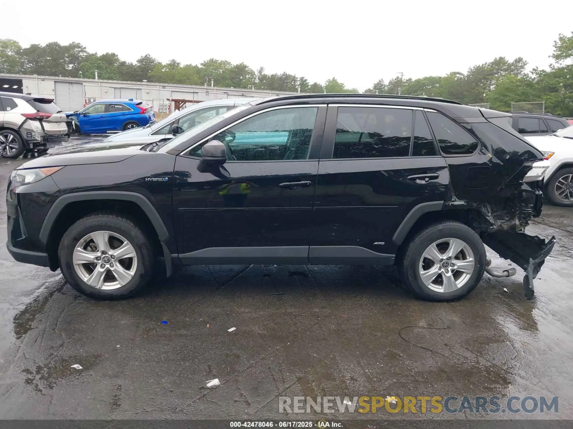 14 Photograph of a damaged car 4T3LWRFV4MU012690 TOYOTA RAV4 HYBRID 2021