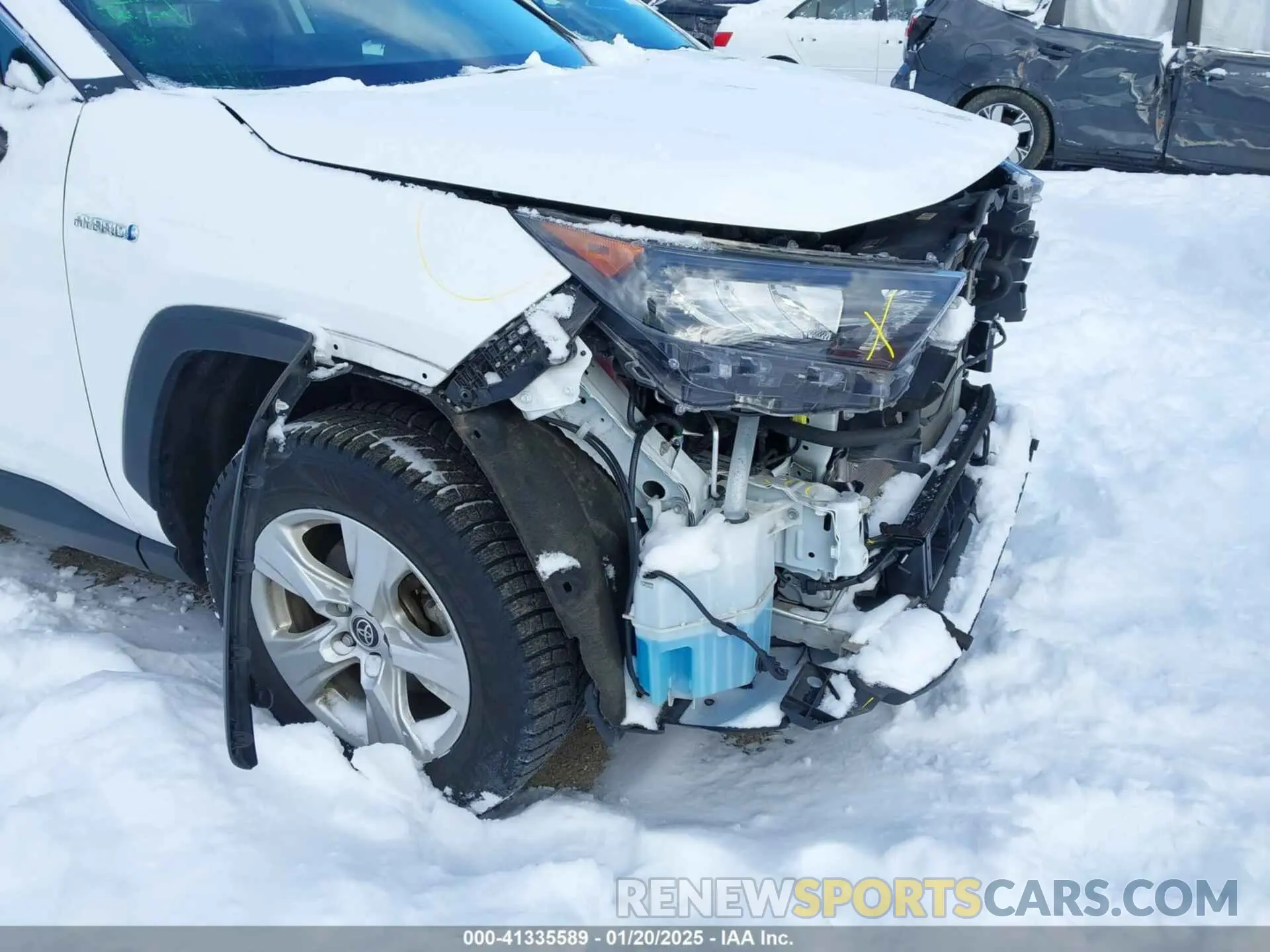 18 Photograph of a damaged car 4T3LWRFV9MU047628 TOYOTA RAV4 HYBRID 2021