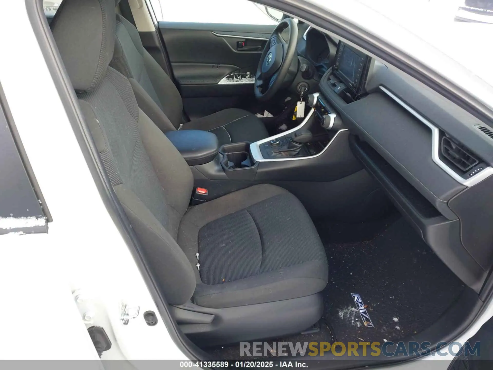 5 Photograph of a damaged car 4T3LWRFV9MU047628 TOYOTA RAV4 HYBRID 2021