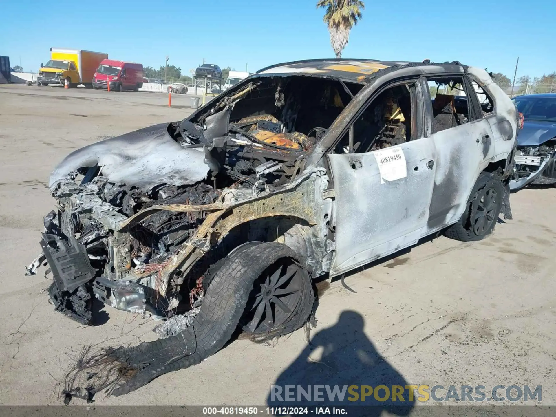2 Photograph of a damaged car 4T3LWRFVXMU015416 TOYOTA RAV4 HYBRID 2021