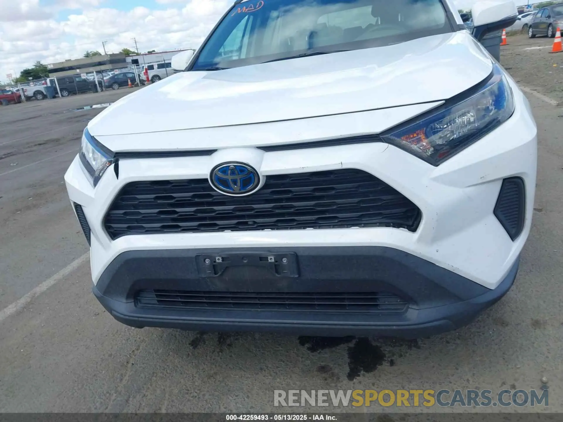 12 Photograph of a damaged car 4T3M6RFVXMU006462 TOYOTA RAV4 HYBRID 2021